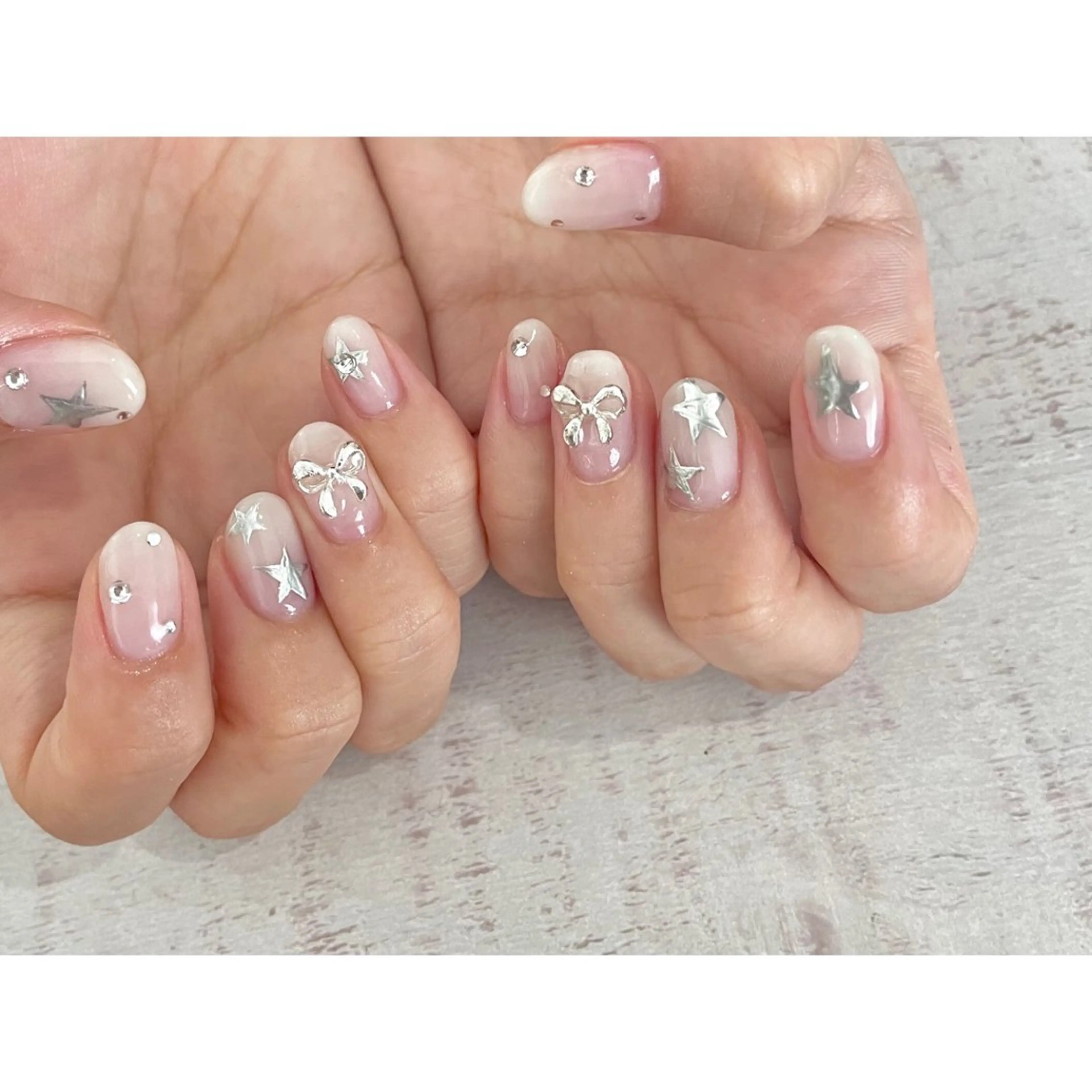 ネイル 𖡼 yumenoのネイルデザイン