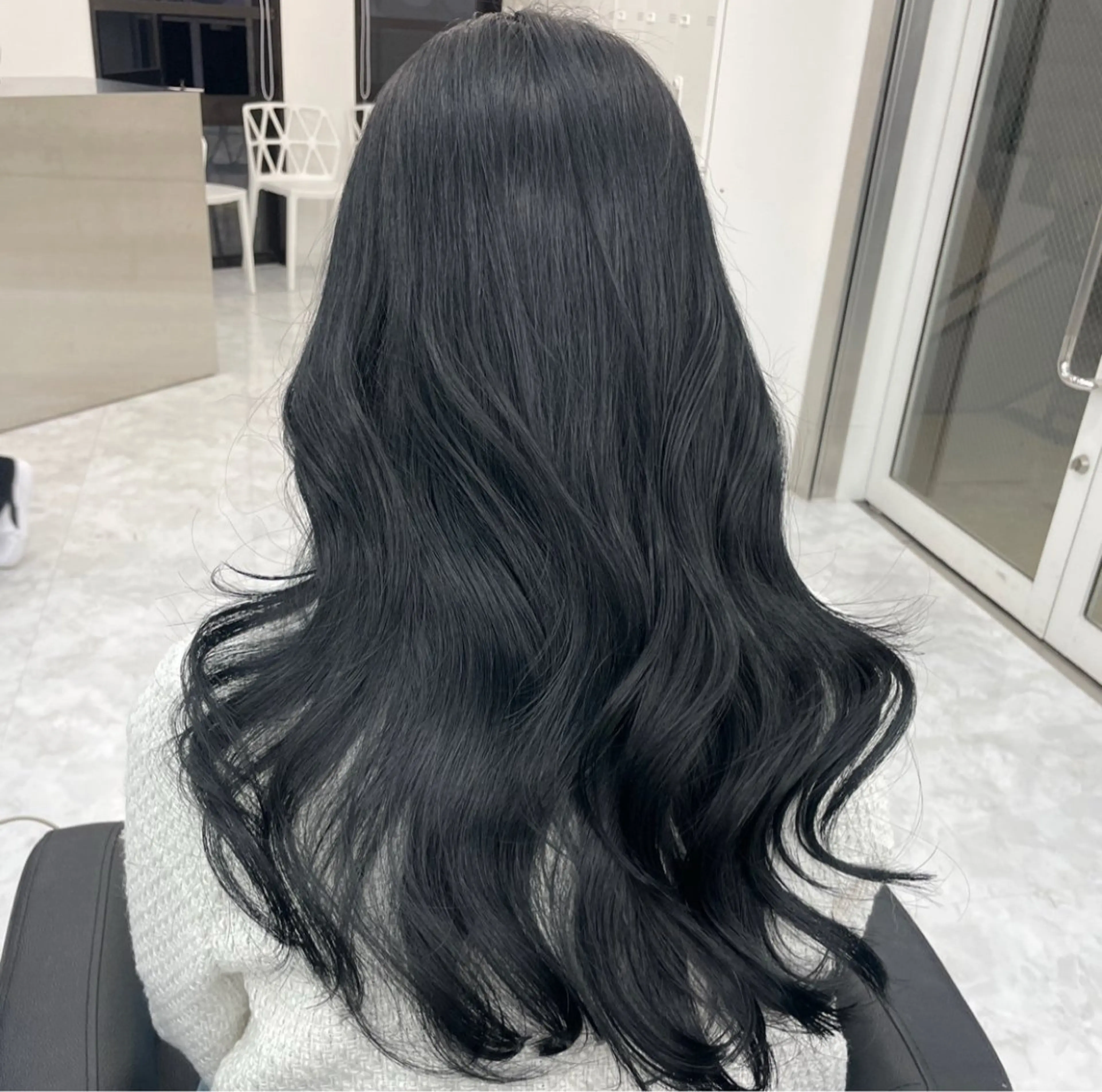 ロング カット ヘアカラー トリートメント 韓国ヘア/ブリーチ無 しWカラー/オリーブのヘアスタイル