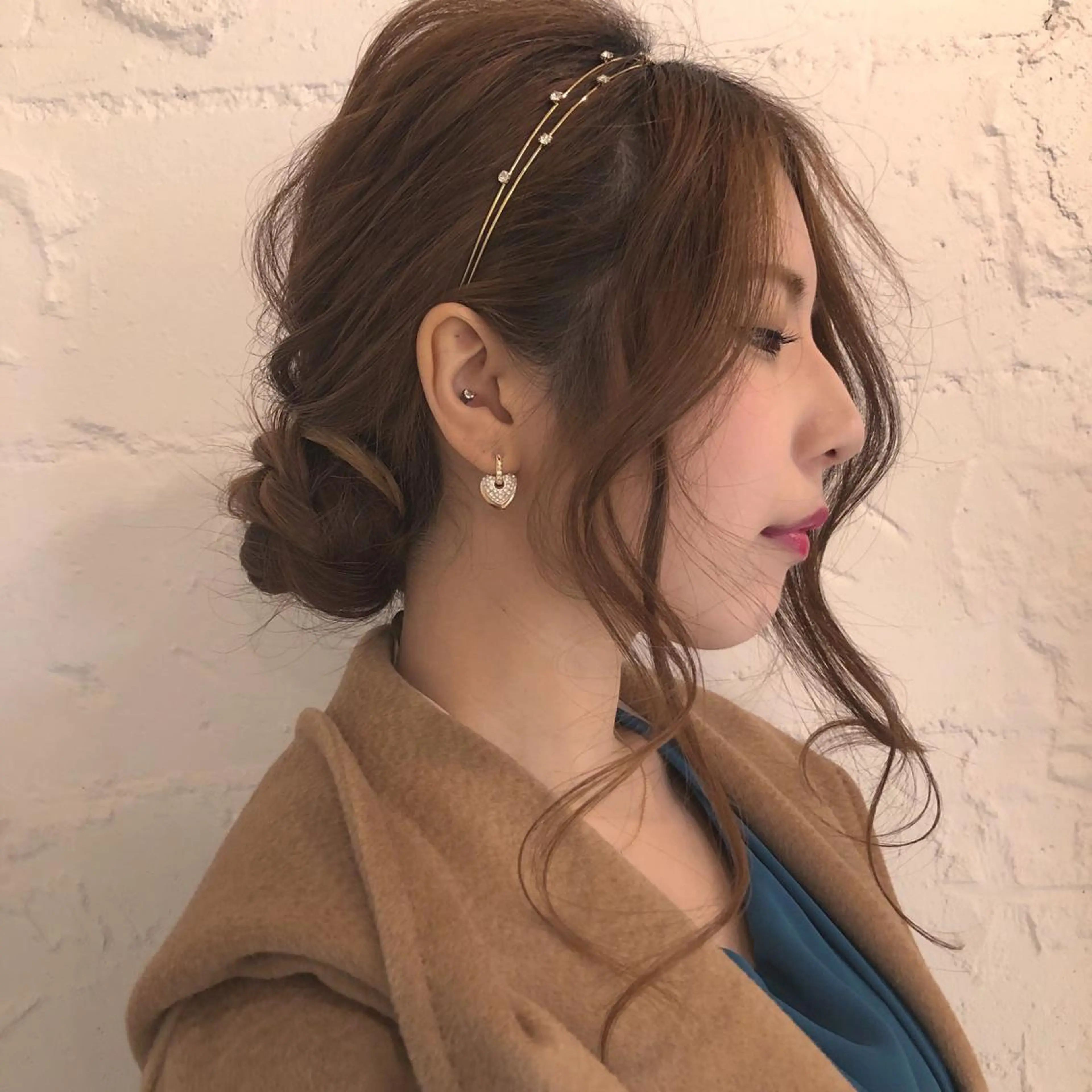 セミロング ヘアアレンジ カチューシャ ORIKA 美容室のヘアスタイル