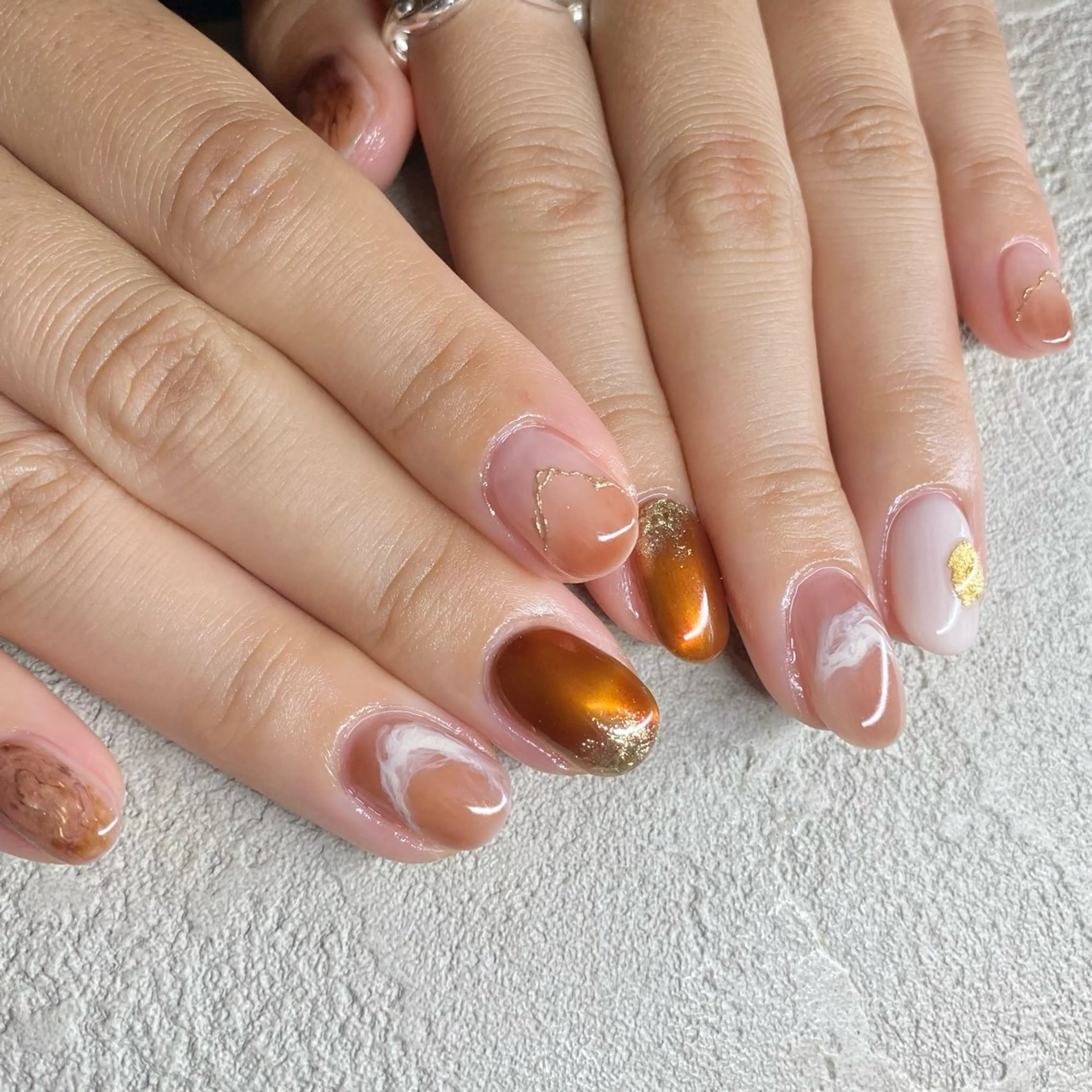 ネイル アートネイル ニュアンスネイル 冬ネイル ハンドネイル 山田 貴子のネイルデザイン