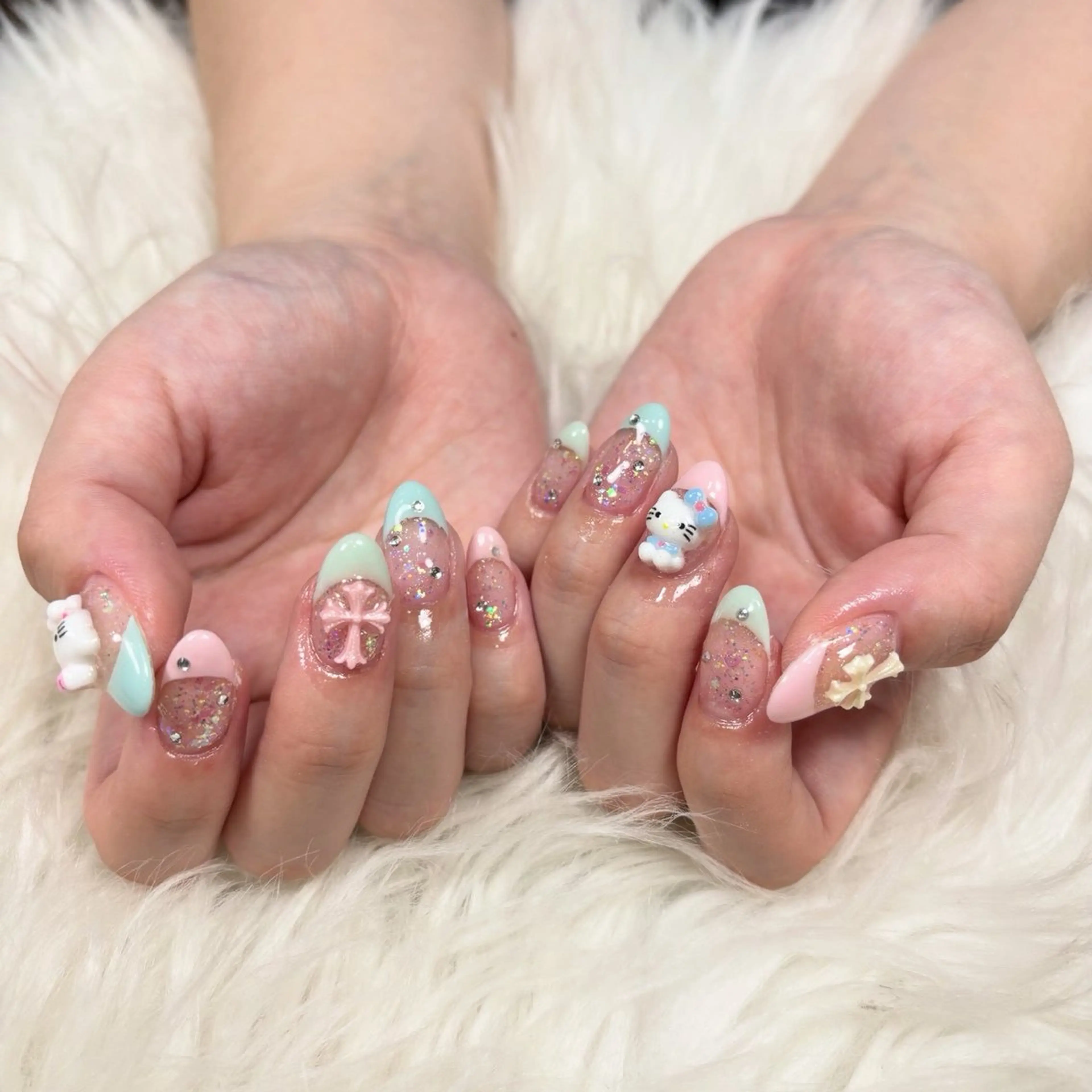 ネイル ハンドネイル 🫧‪Yuri🫧 3月予約受付中🌟のネイルデザイン