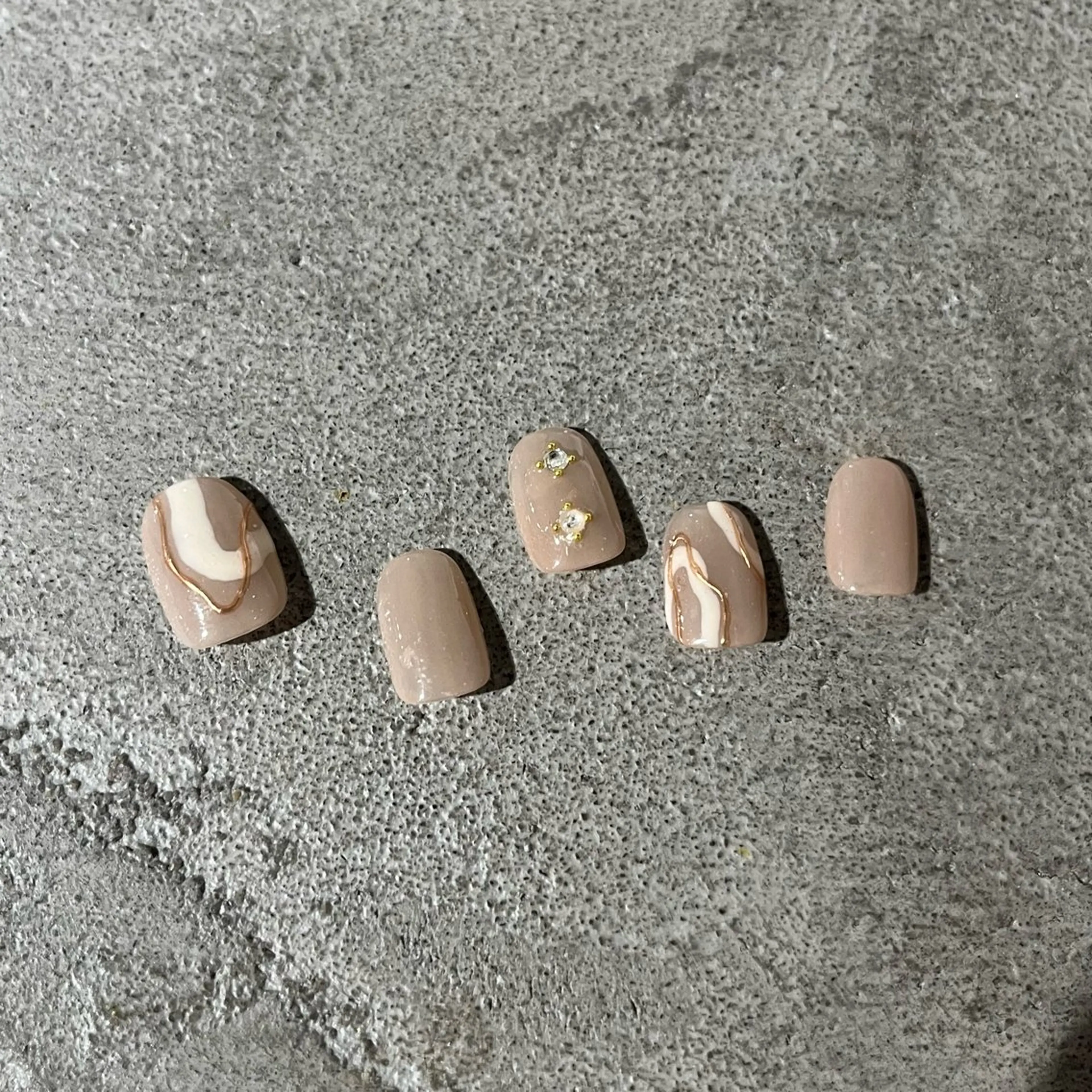 ネイル shiro Total Beauty Salon所属・shiro佐鳴台店 MAIのネイルデザイン