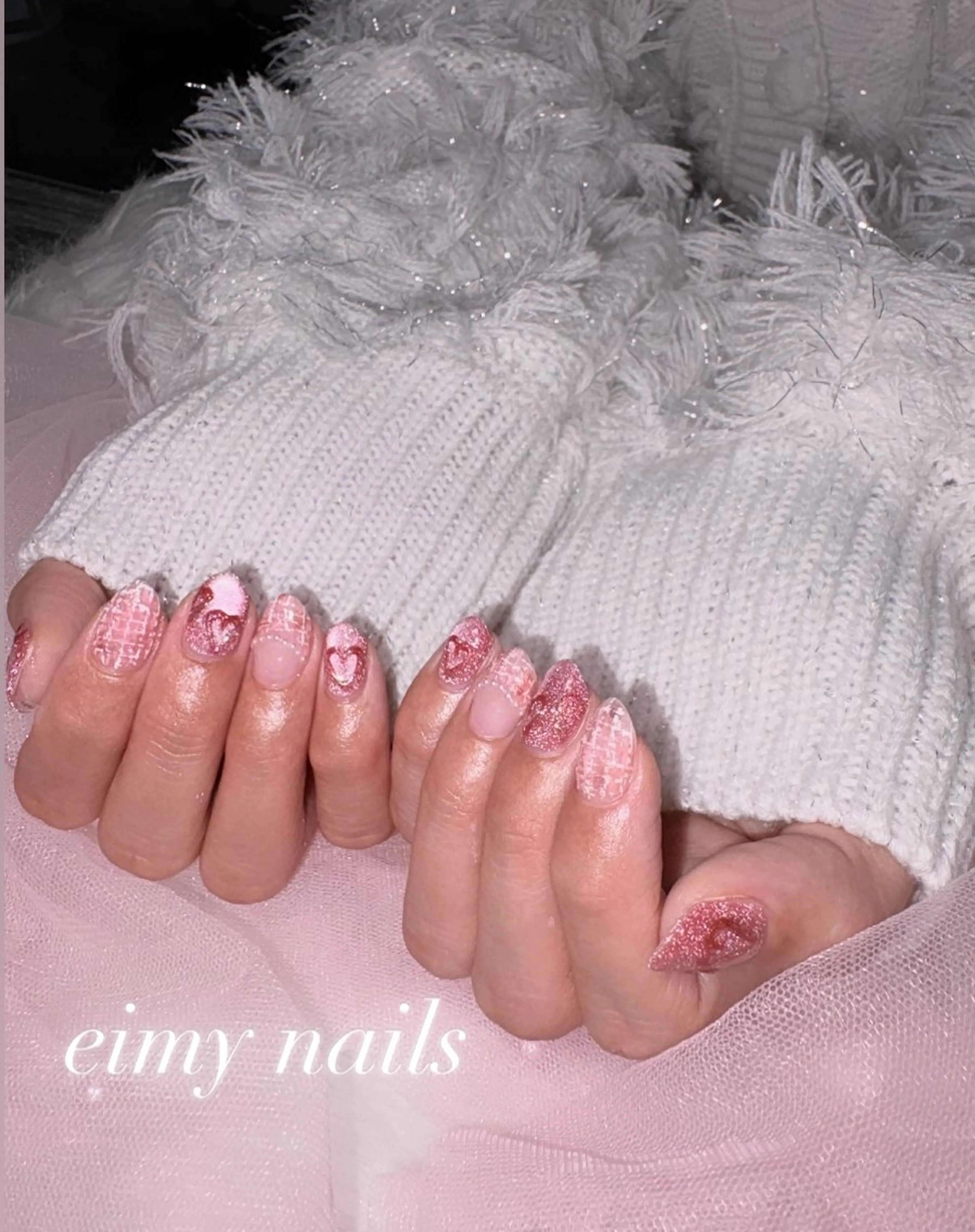 ネイル フラッシュネイル フラッシュマグ ハート マグネットネイル ピンク ハンドネイル 🤍eimy nails🤍所属・eimy nails♡のネイルデザイン