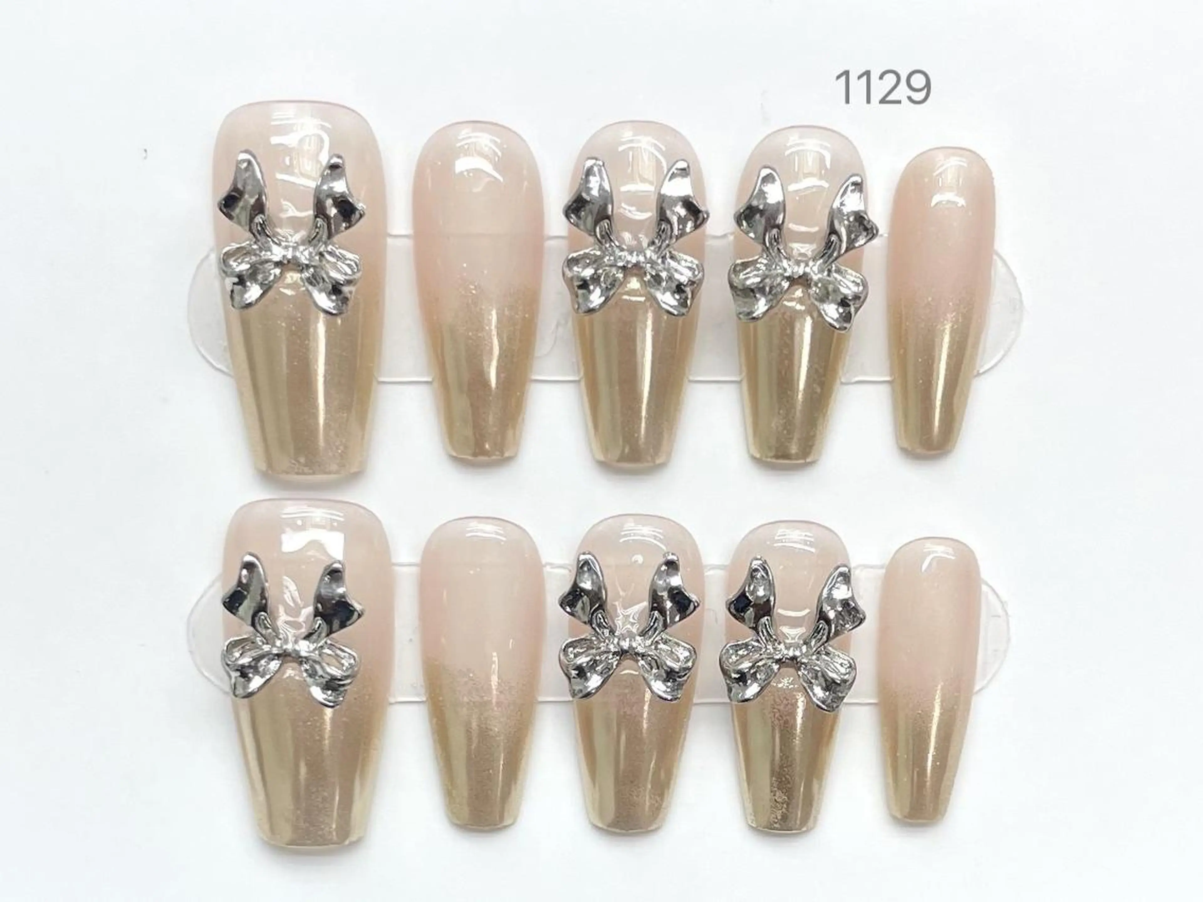 ネイル ハンドネイル ハンドケア 💅 NikoNikoのネイルデザイン