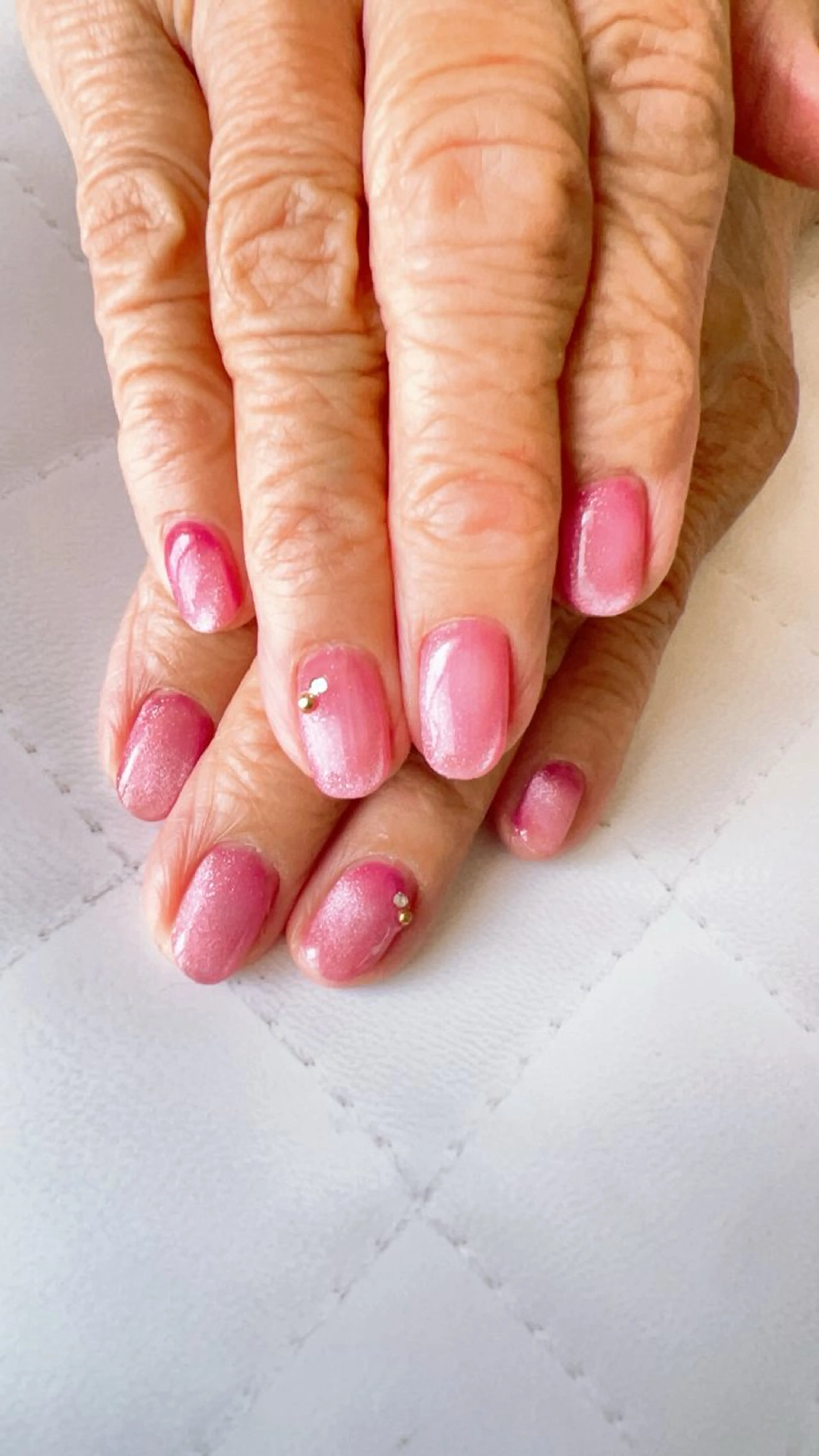 ネイル マグネットネイル シンプルネイル 小宇宙所属・小宇宙 近鉄今里徒歩5分🧬のネイルデザイン