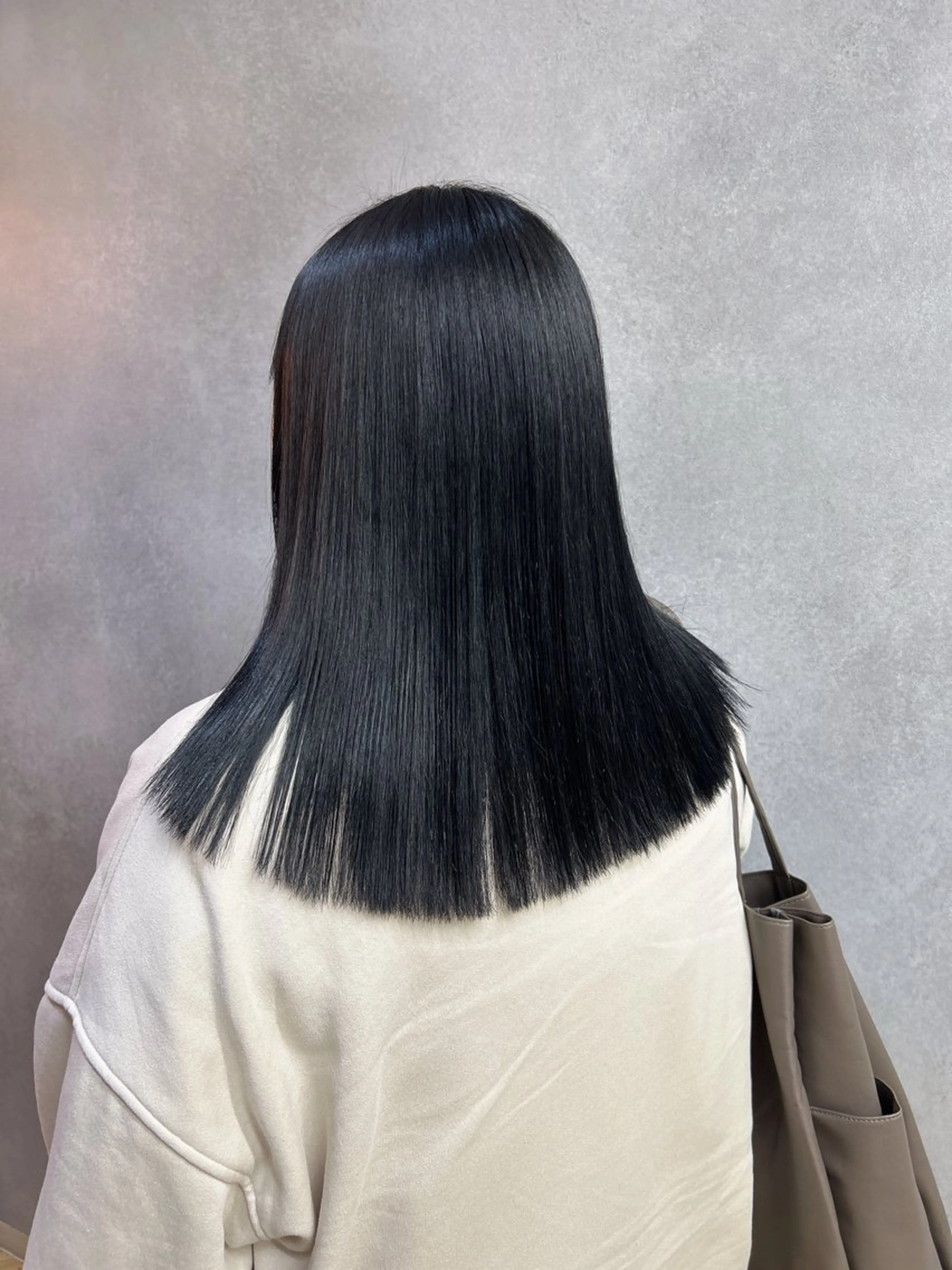 セミロング カラー カット ヘアカラー トリートメント 伶風/デザインカット /ボブ/透明感カラーのヘアスタイル