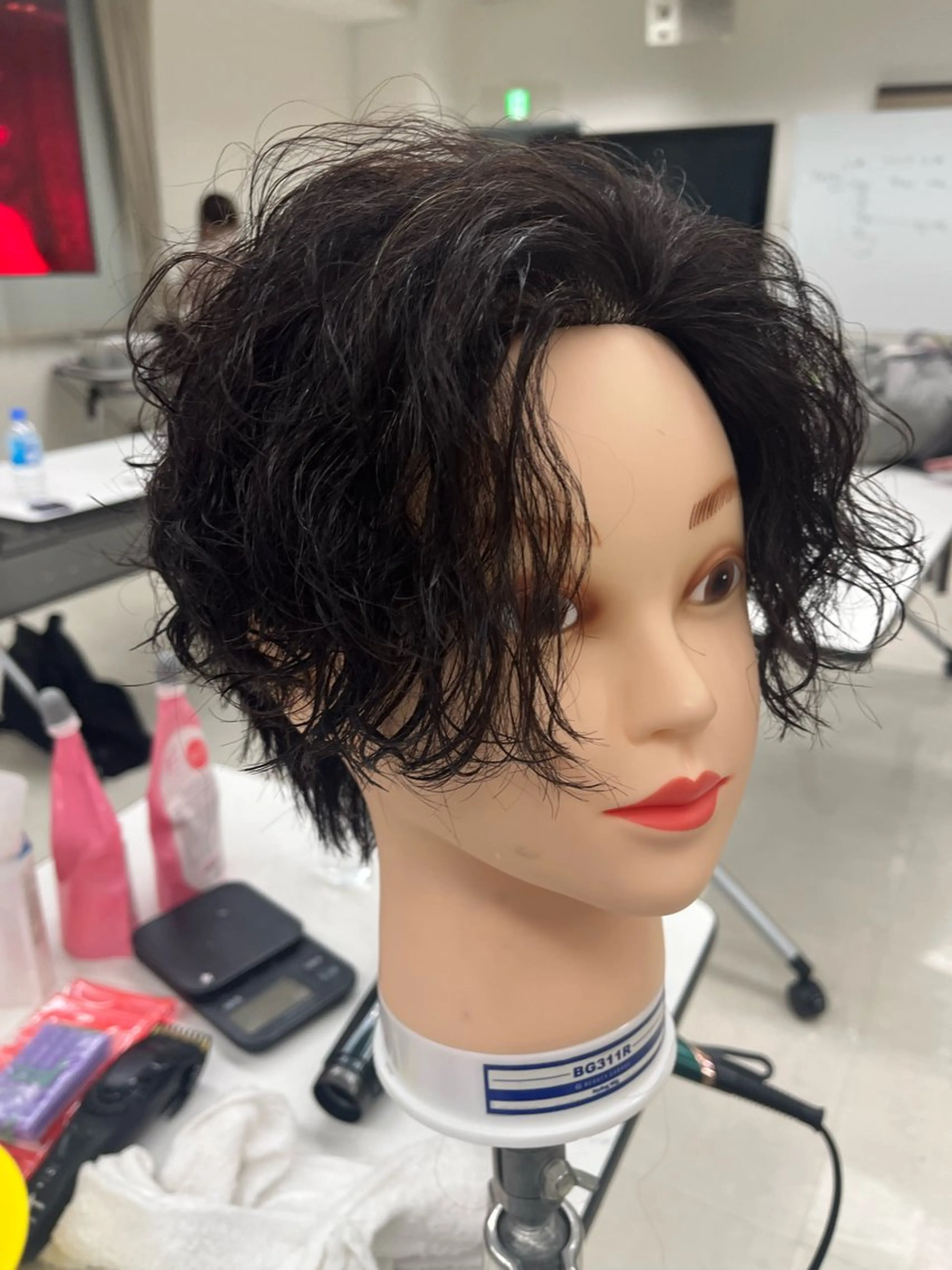 ミディアム カット パーマ トリートメント 松下 倫子のヘアスタイル