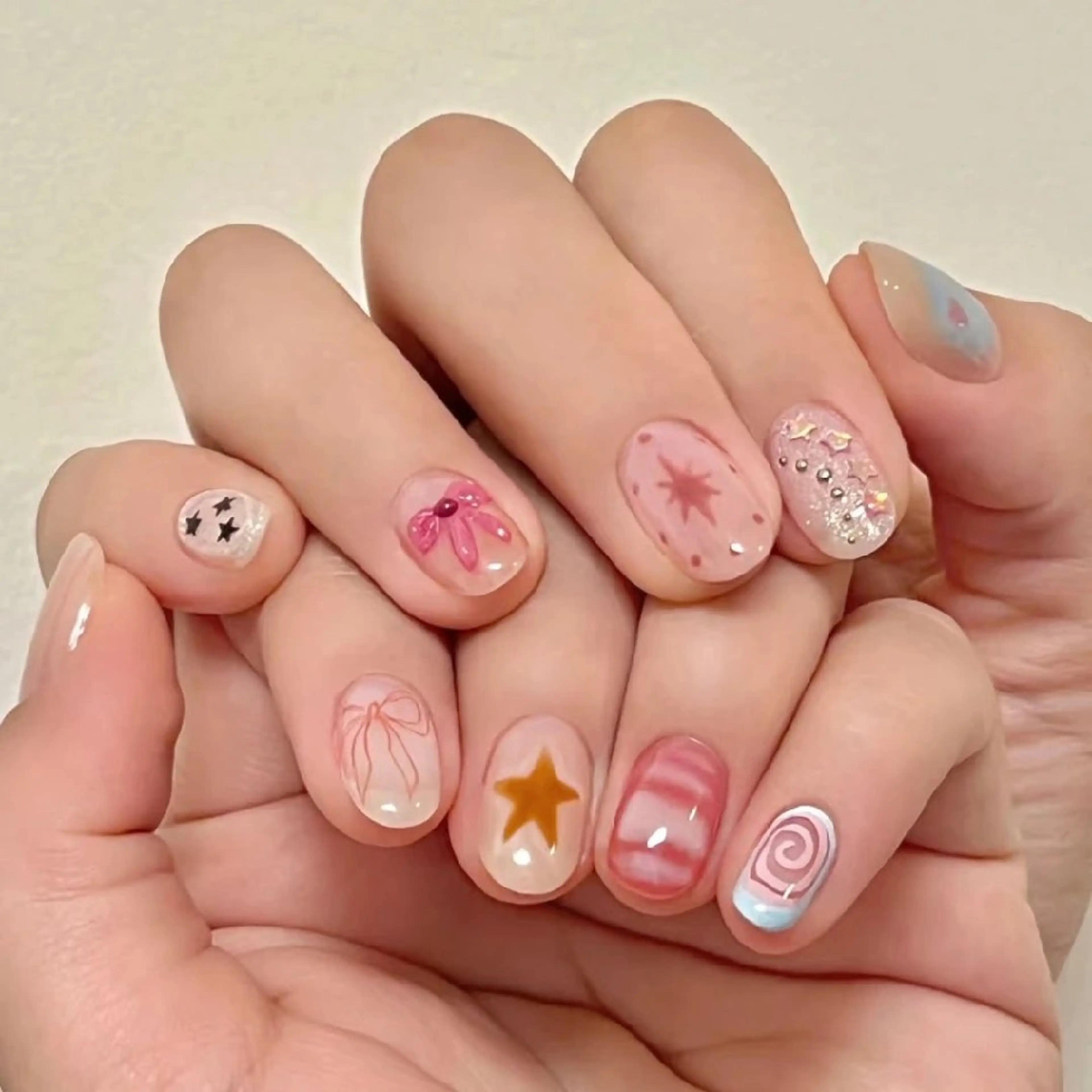 ネイル ハンドネイル ハンドケア Lemon所属・MonAmie NailSalonのネイルデザイン