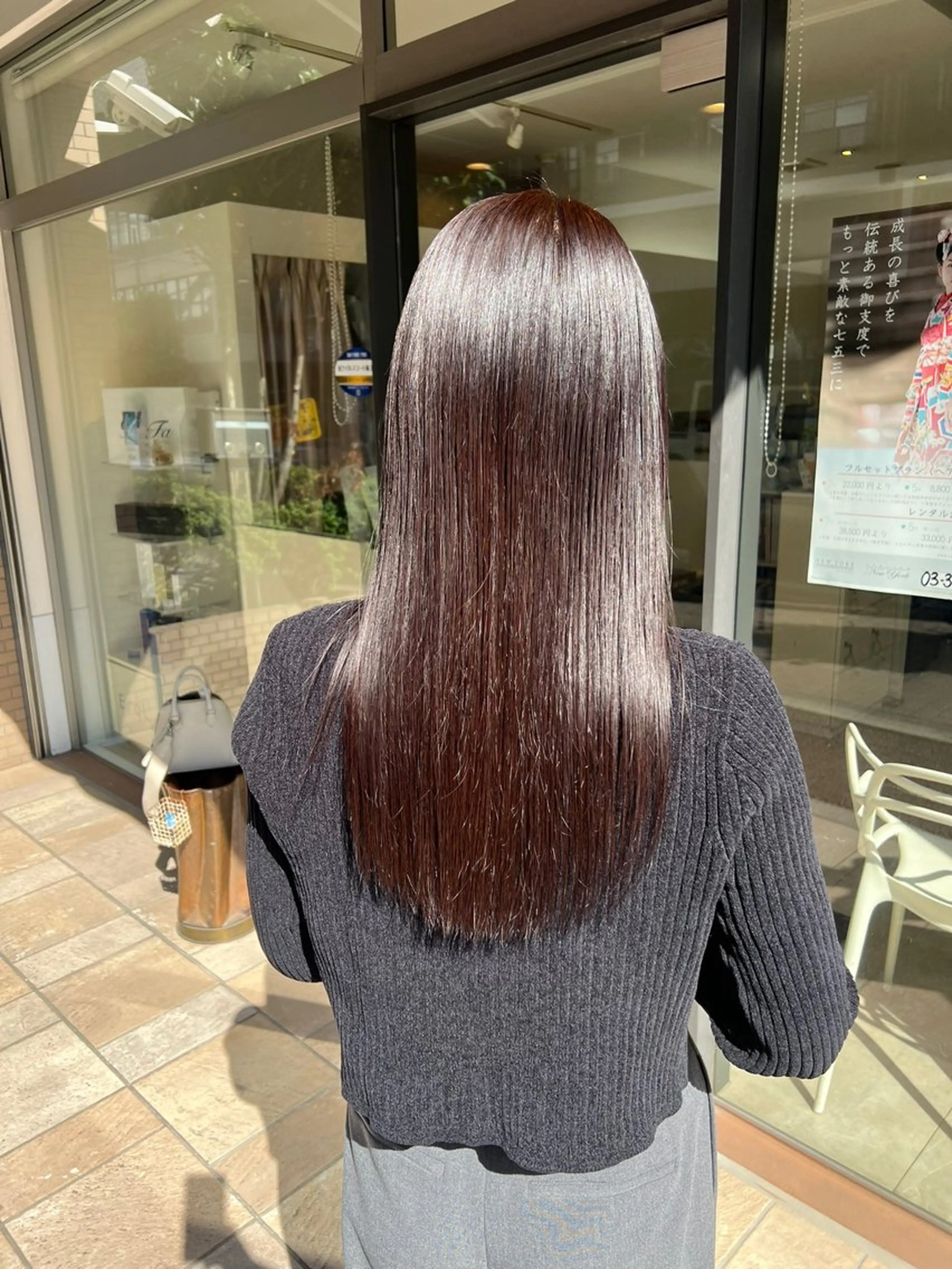 ロング Hair Make NEWYORK　稲荷町店所属・moe 🍀美髪矯正 ツヤツヤストレートのヘアスタイル