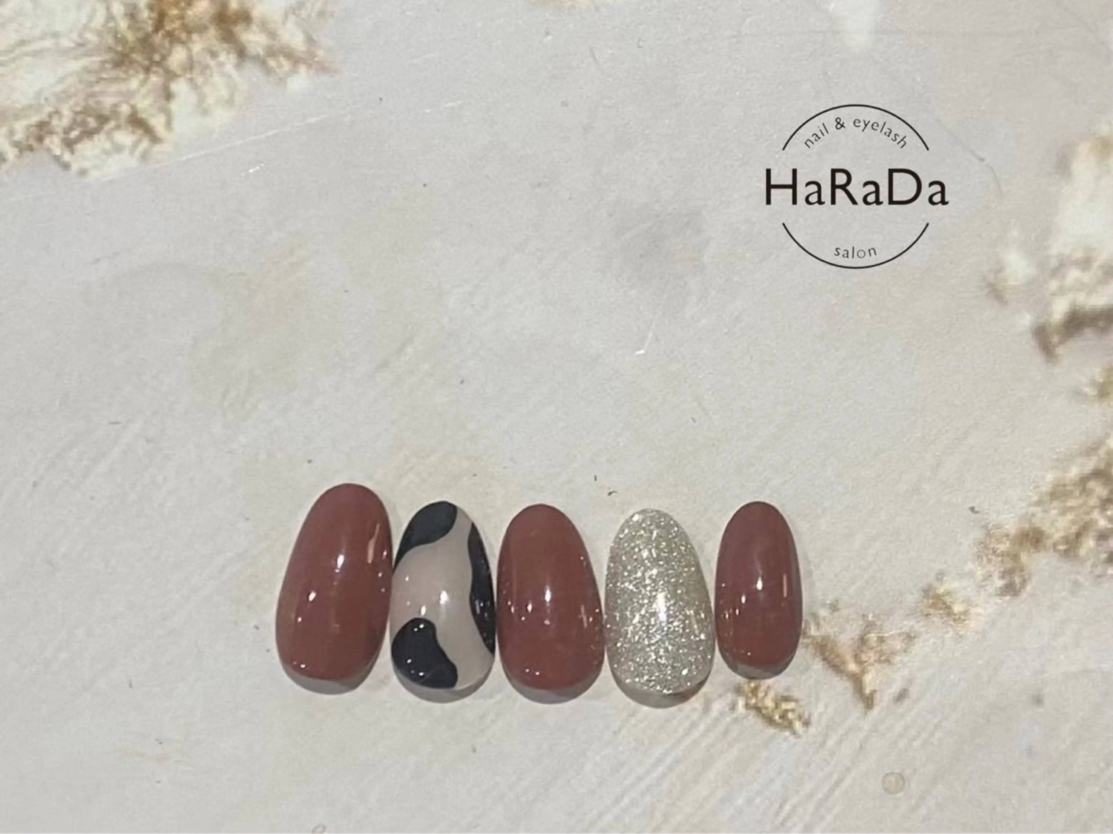 ネイル 岡田 在流のネイルデザイン