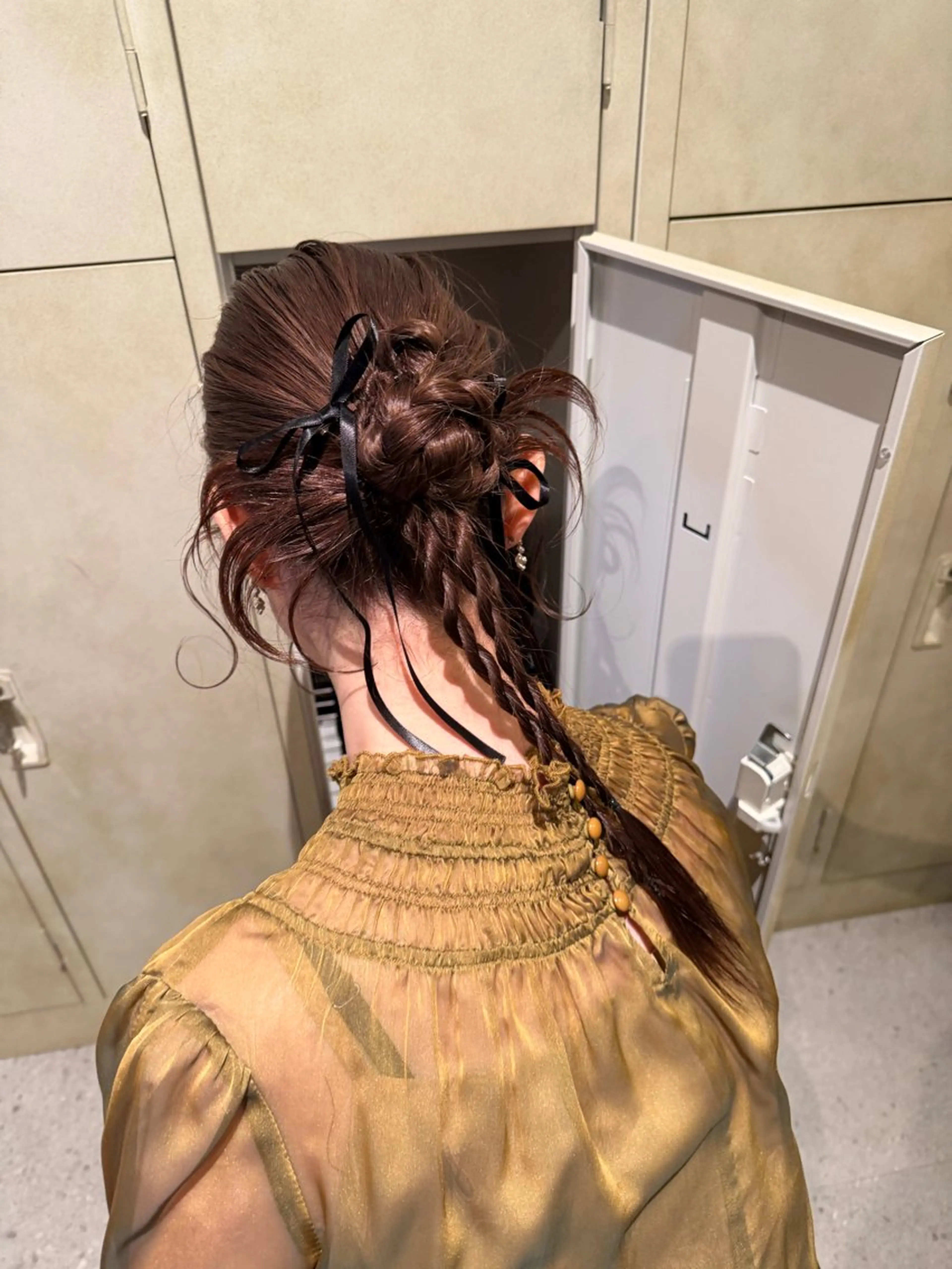 ヘアアレンジ ヘアセット ベージュ/オリーブ/ miyabiのヘアスタイル