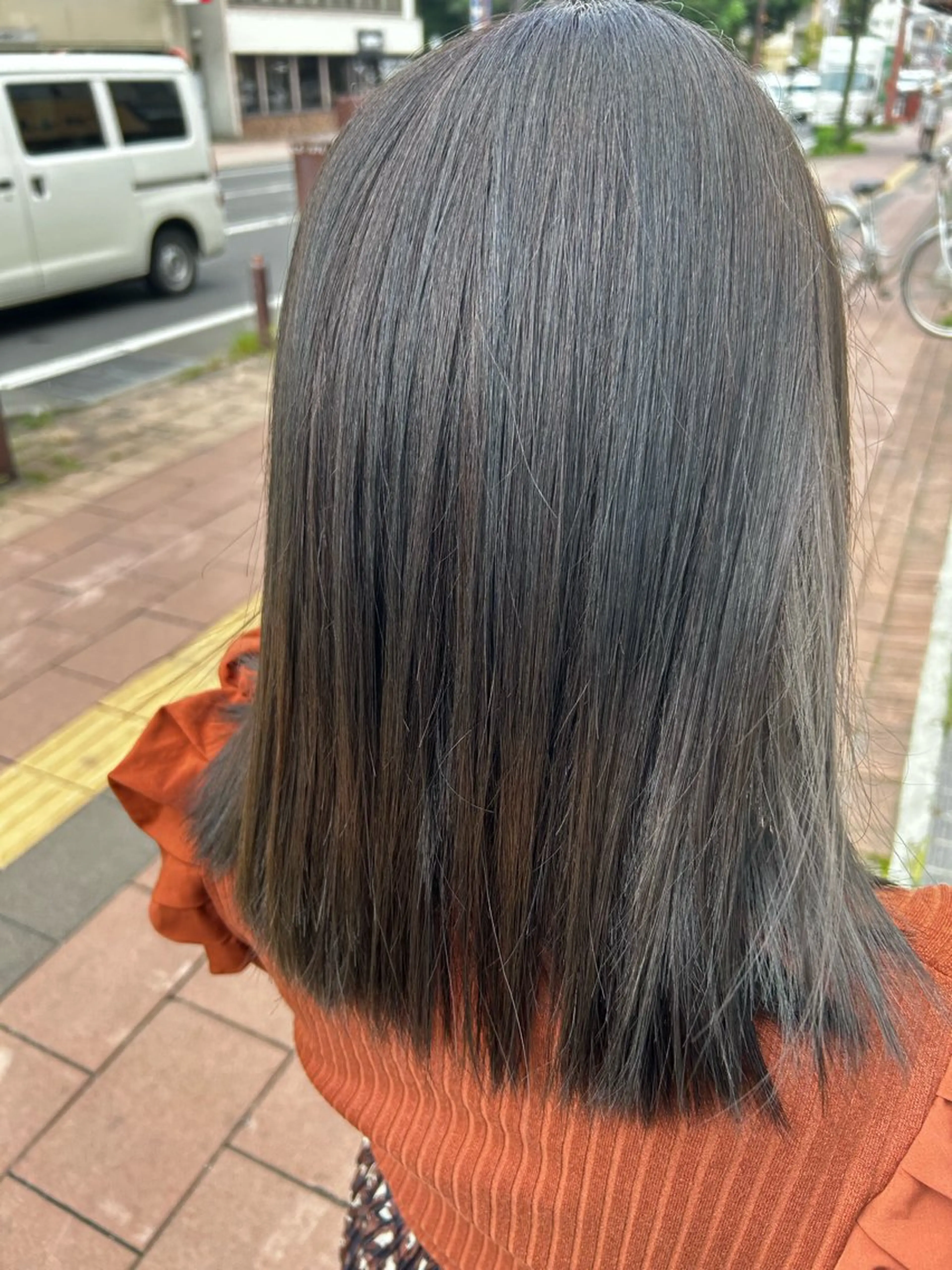 セミロング カラー ヘアカラー トリートメント 永木 楓のヘアスタイル