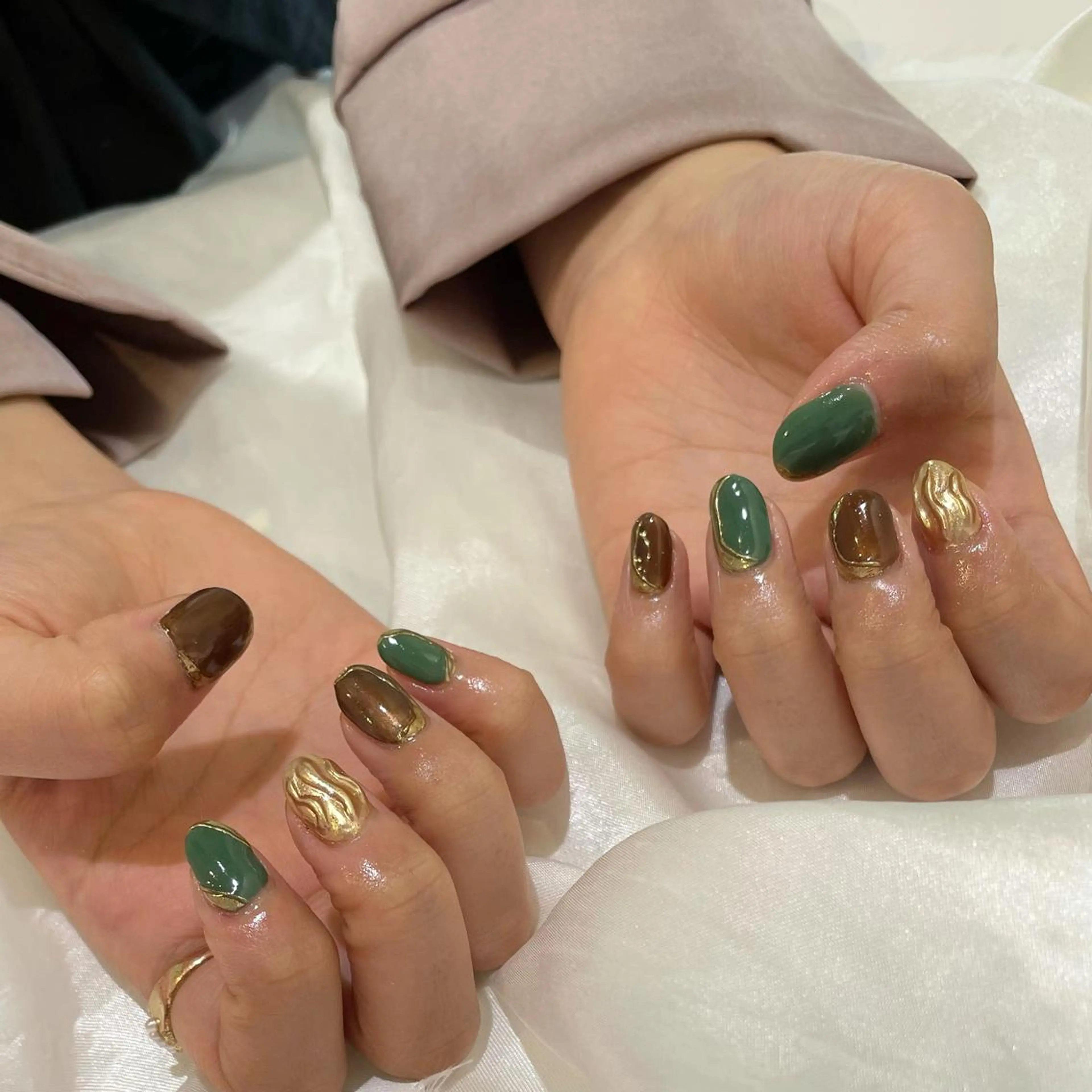 ネイル classic 新横浜所属・山田 暉のネイルデザイン