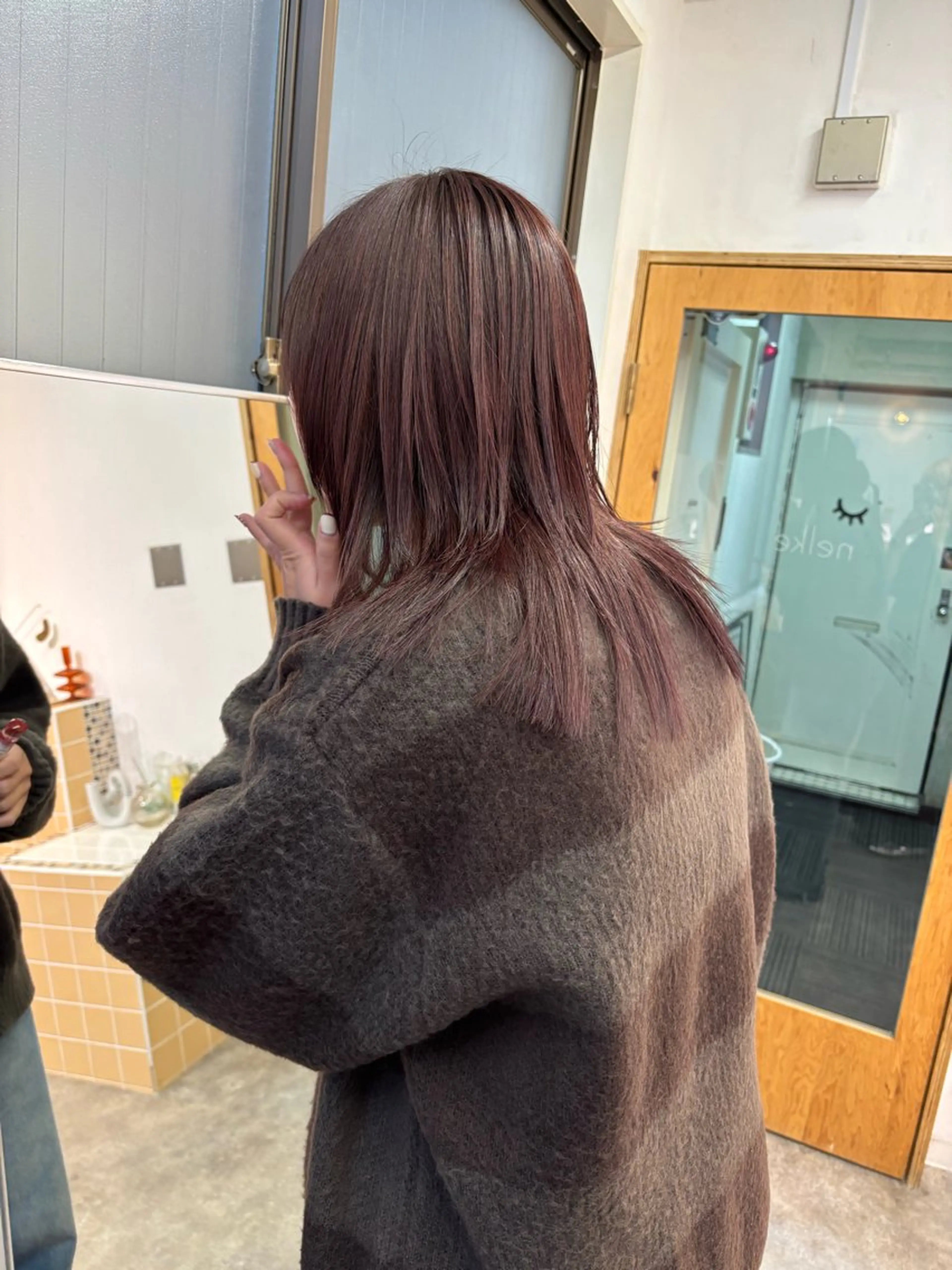 ミディアム カラー カット ヘアカラー トリートメント sakura🌸 レイヤー/韓国ヘアのヘアスタイル