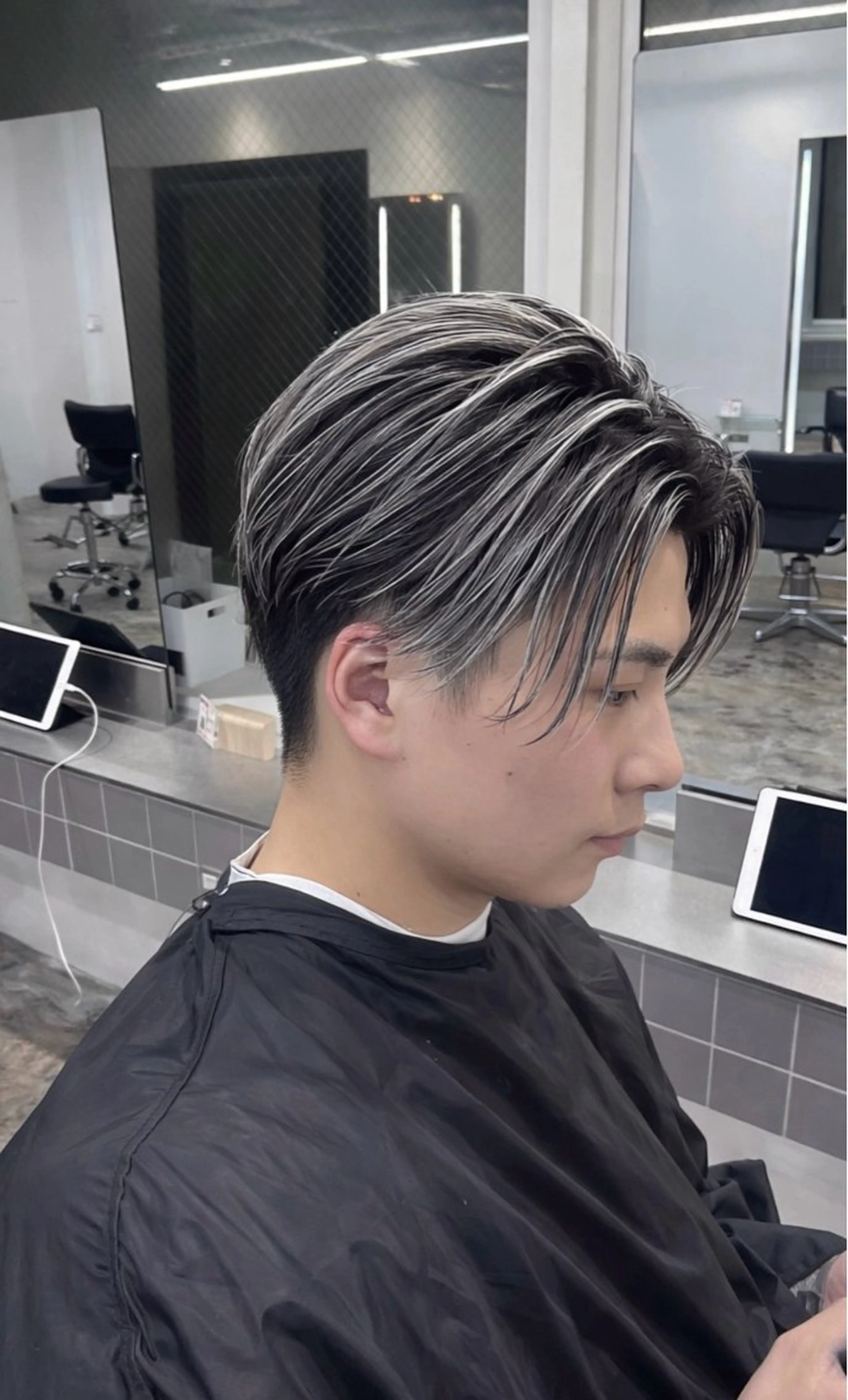 カラー ハイライトカラー カット ヘアカラー トリートメント ブリーチ/エクステ/ nine渋谷のヘアスタイル