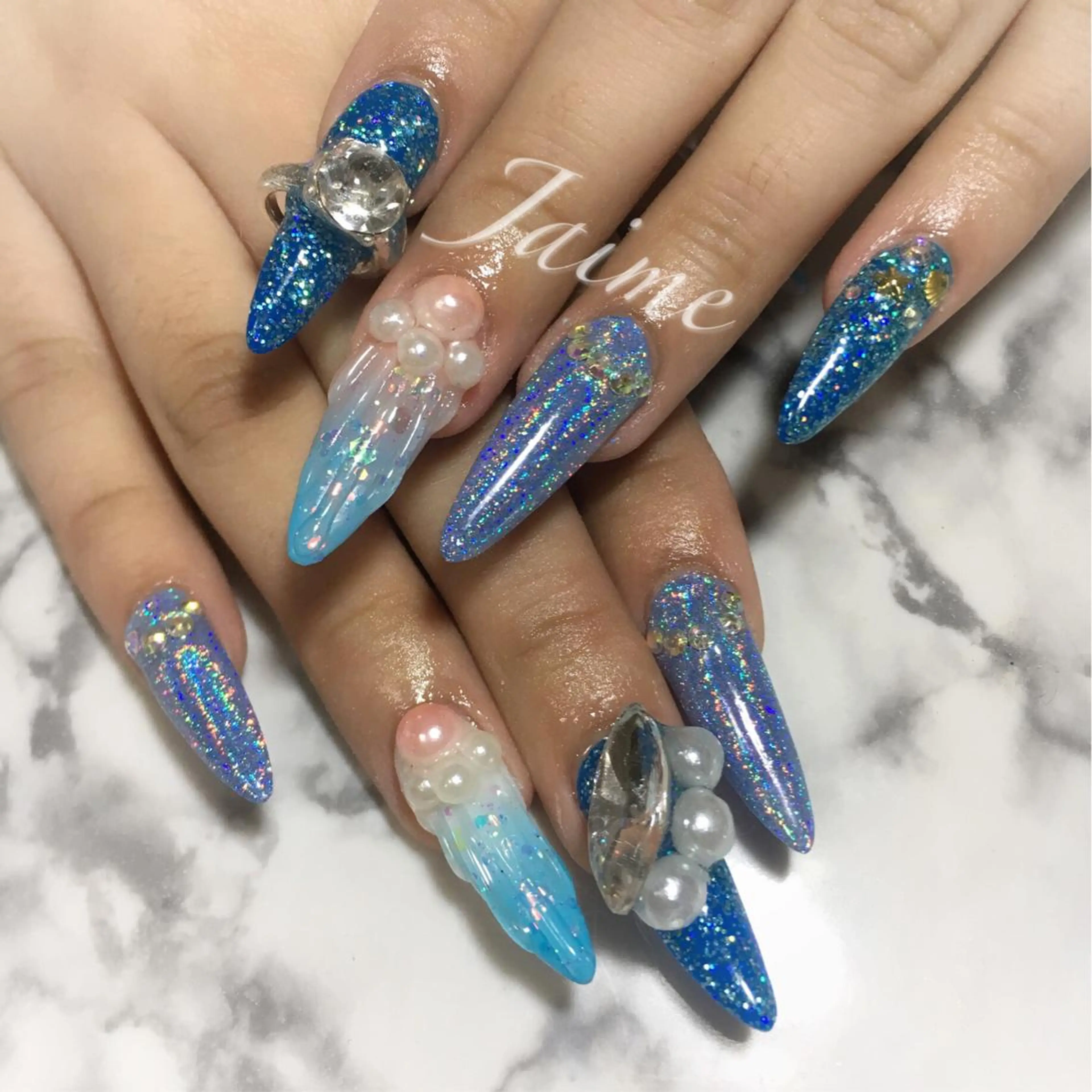 ロング ネイル Jaime Yuiのネイルデザイン