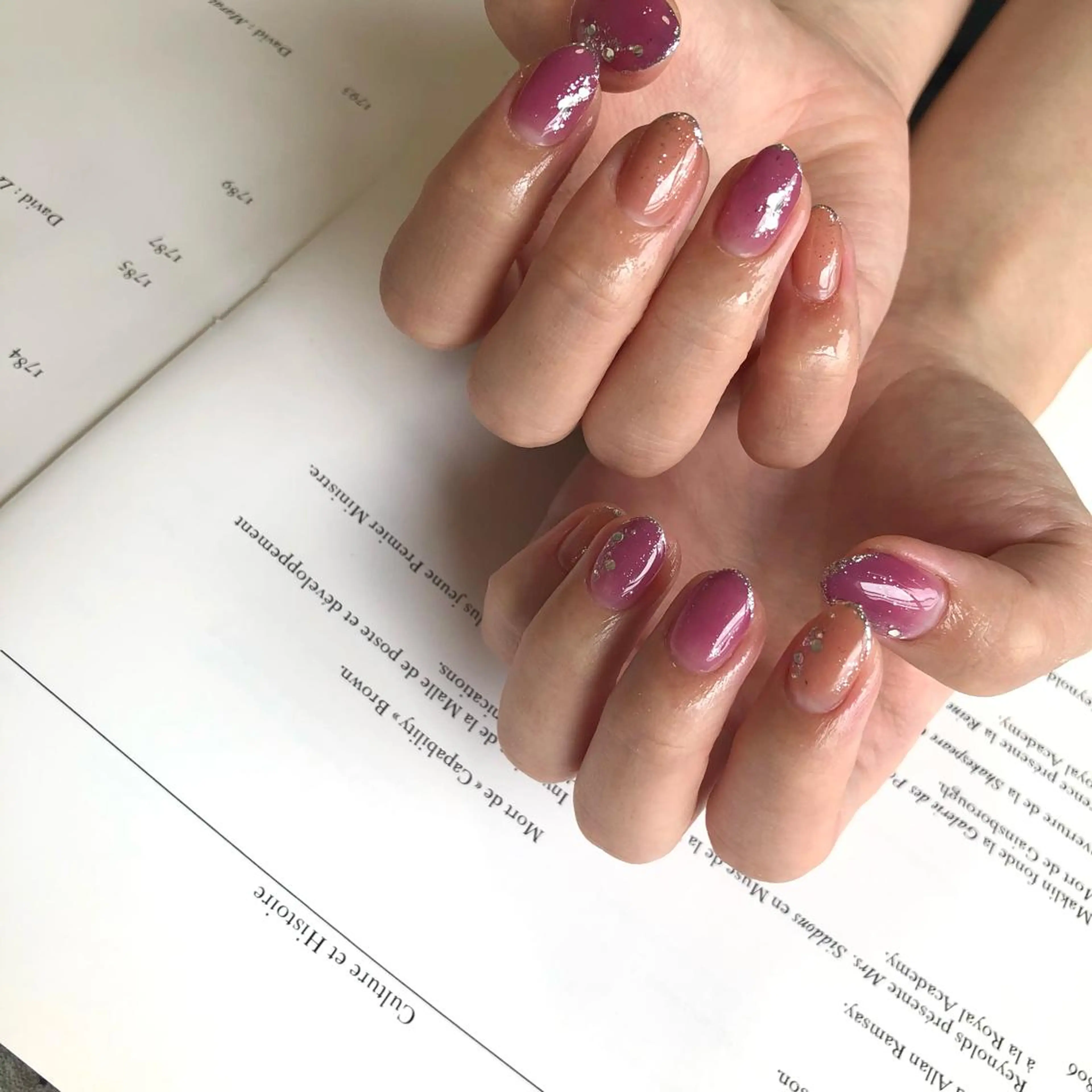 ネイル 黒葛原 めぐみのネイルデザイン