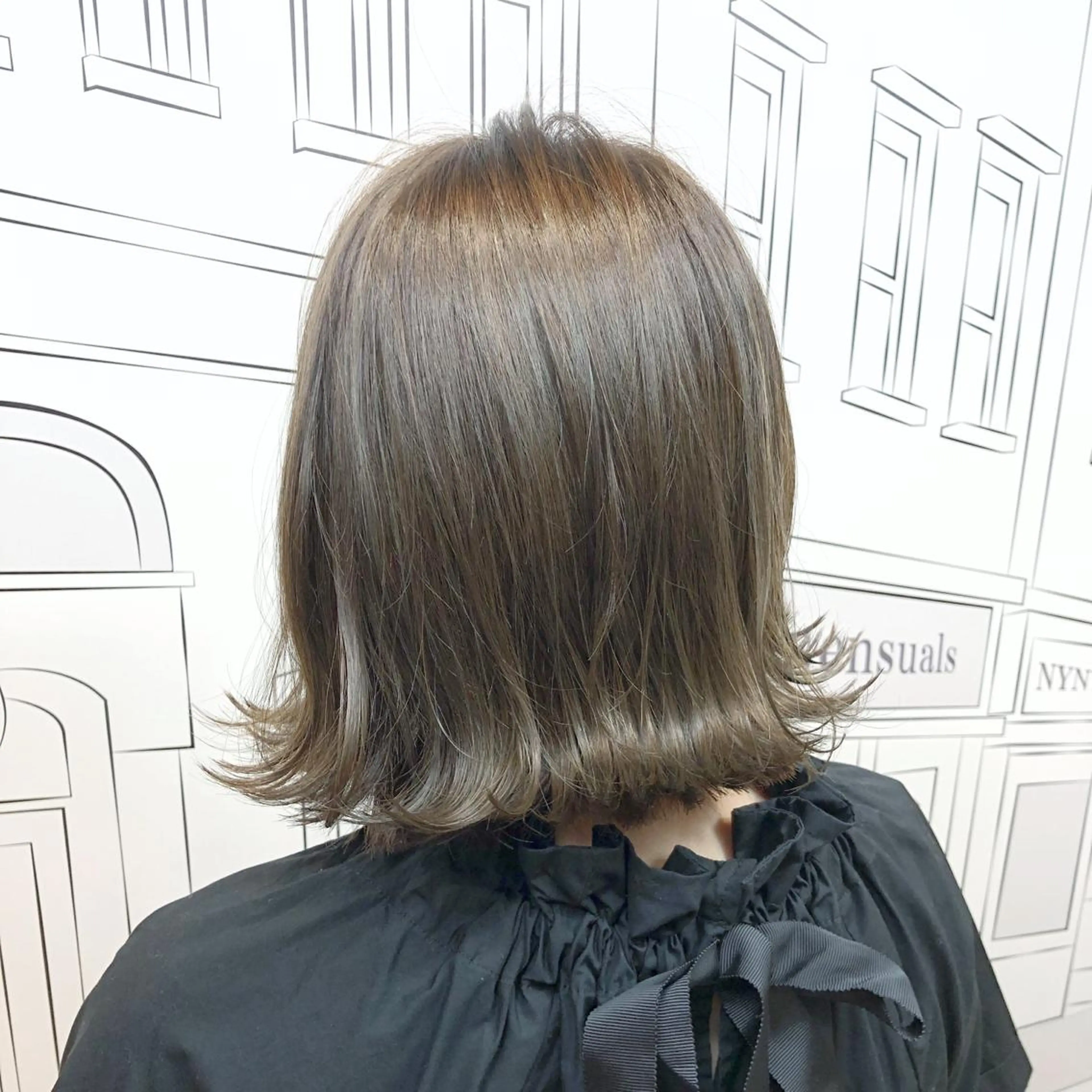 ミディアム 外ハネヘア レイヤー⭐️カラー ⭐️平川雅史のヘアスタイル