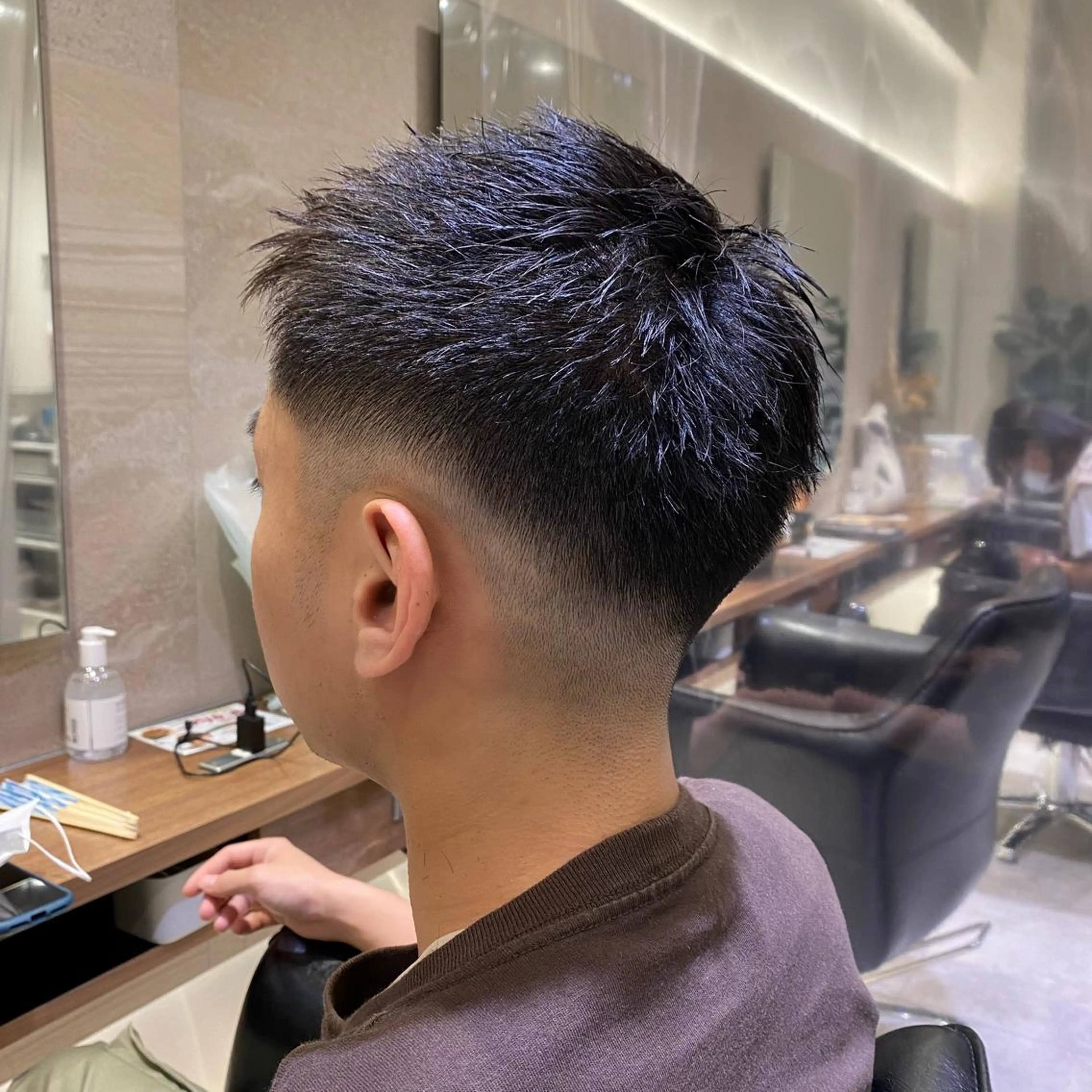 メンズ フェードカット 上石神井メンズパーマ 飯田徹のヘアスタイル