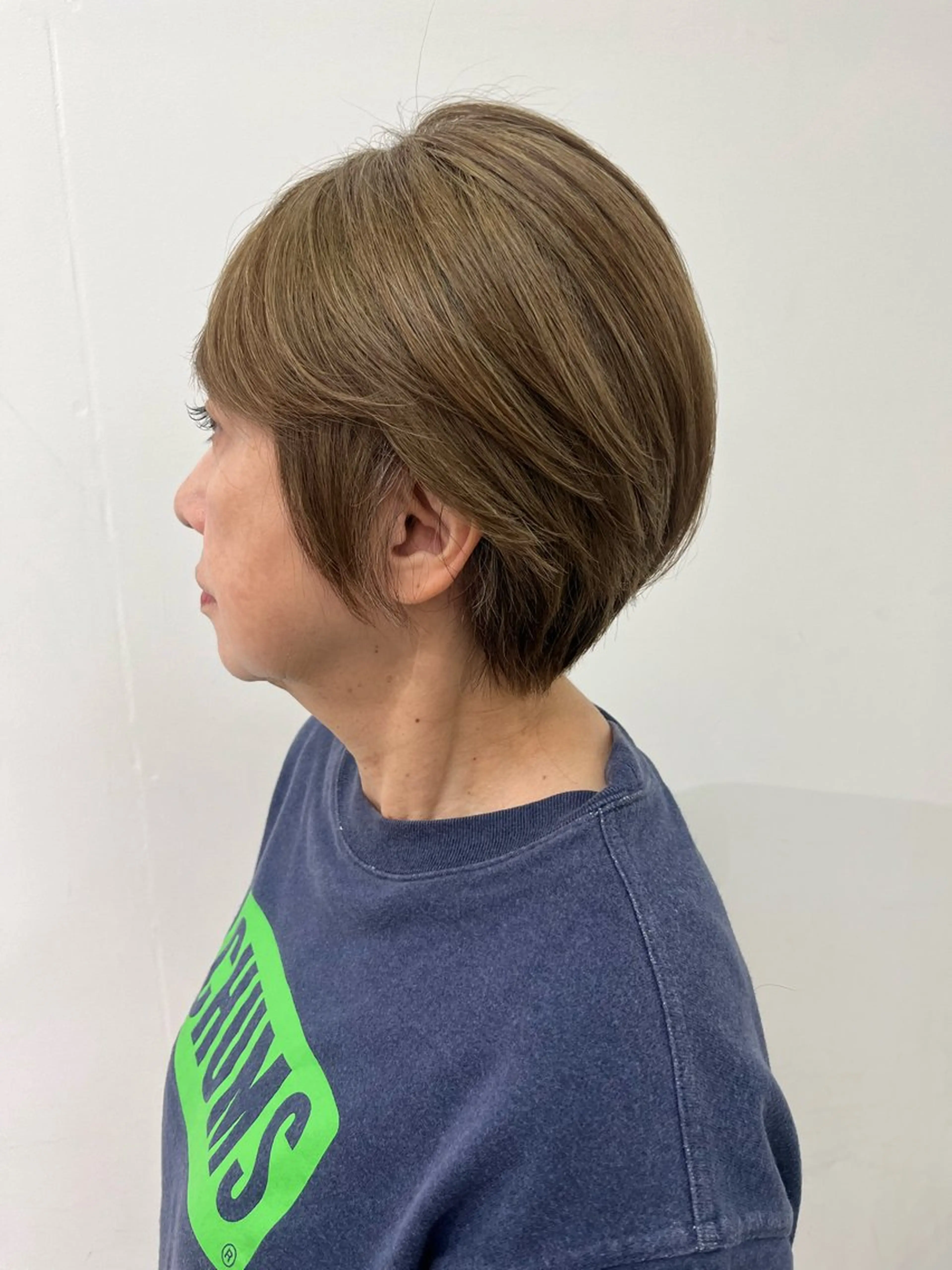 ショート Luce府中所属・透明感カラー🫧 ミクのヘアスタイル