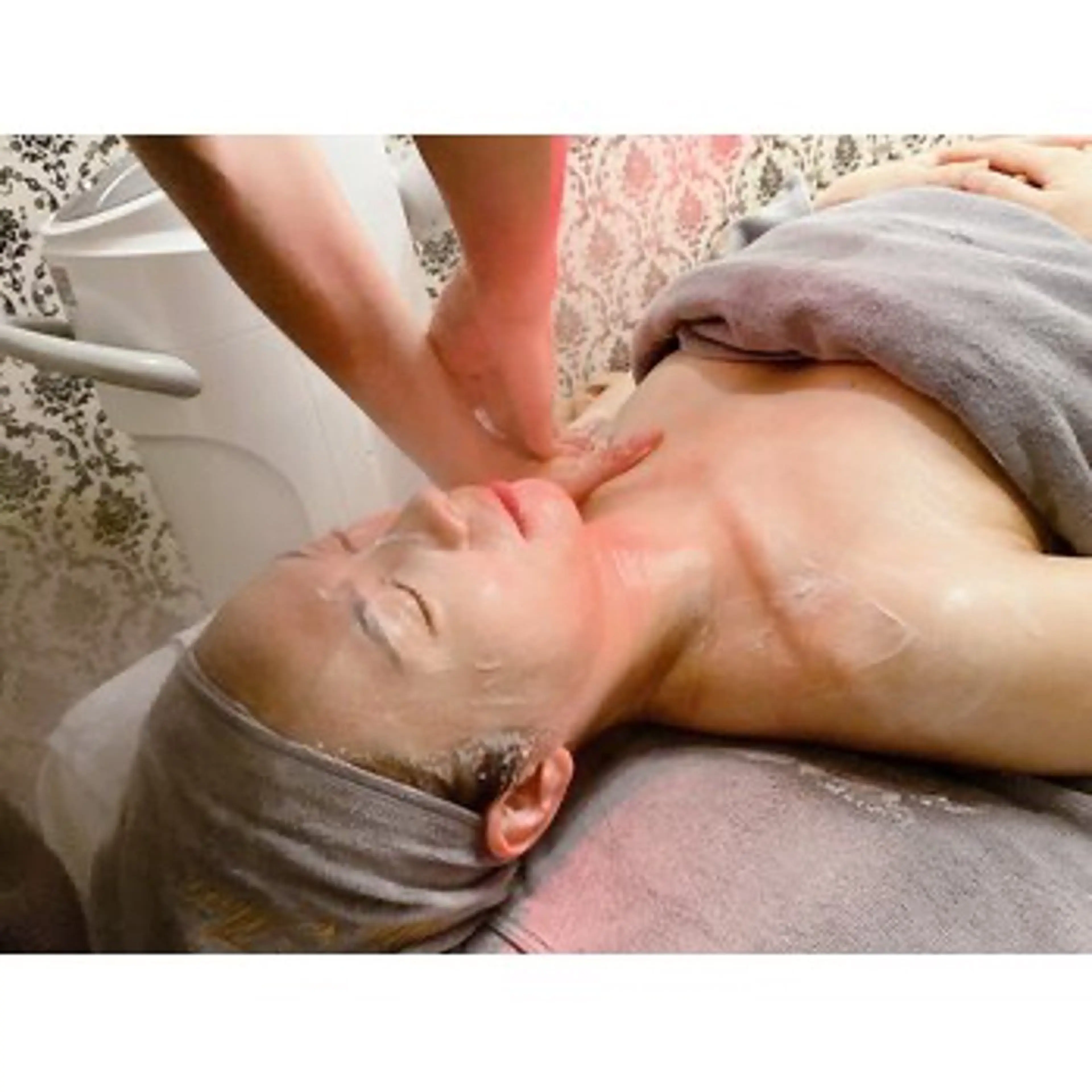 リラク アロマオイルリンパ マッサージ🎀痩身のエステ・リラクイメージ