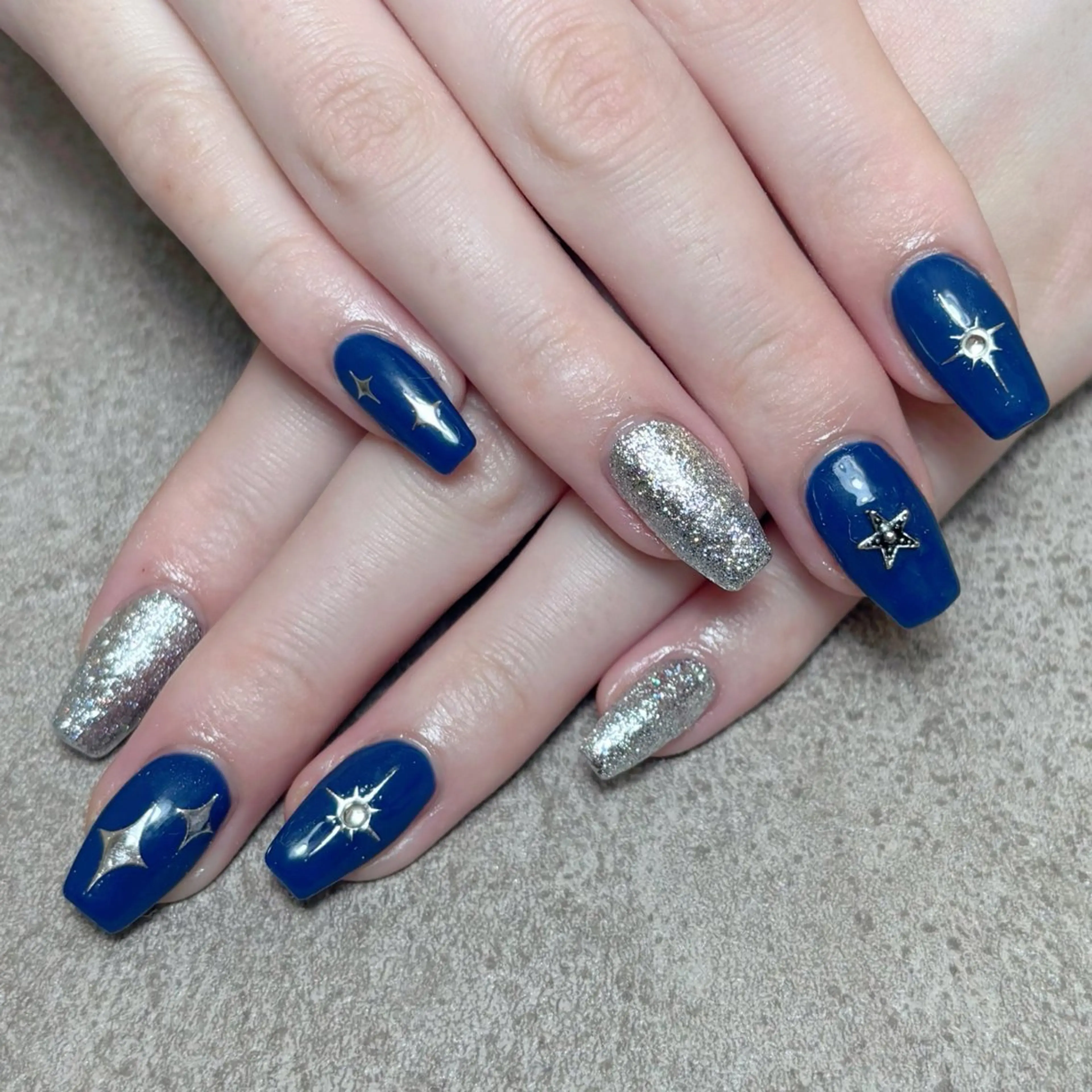 ネイル アートネイル nailroom DIASOMNIAのネイルデザイン