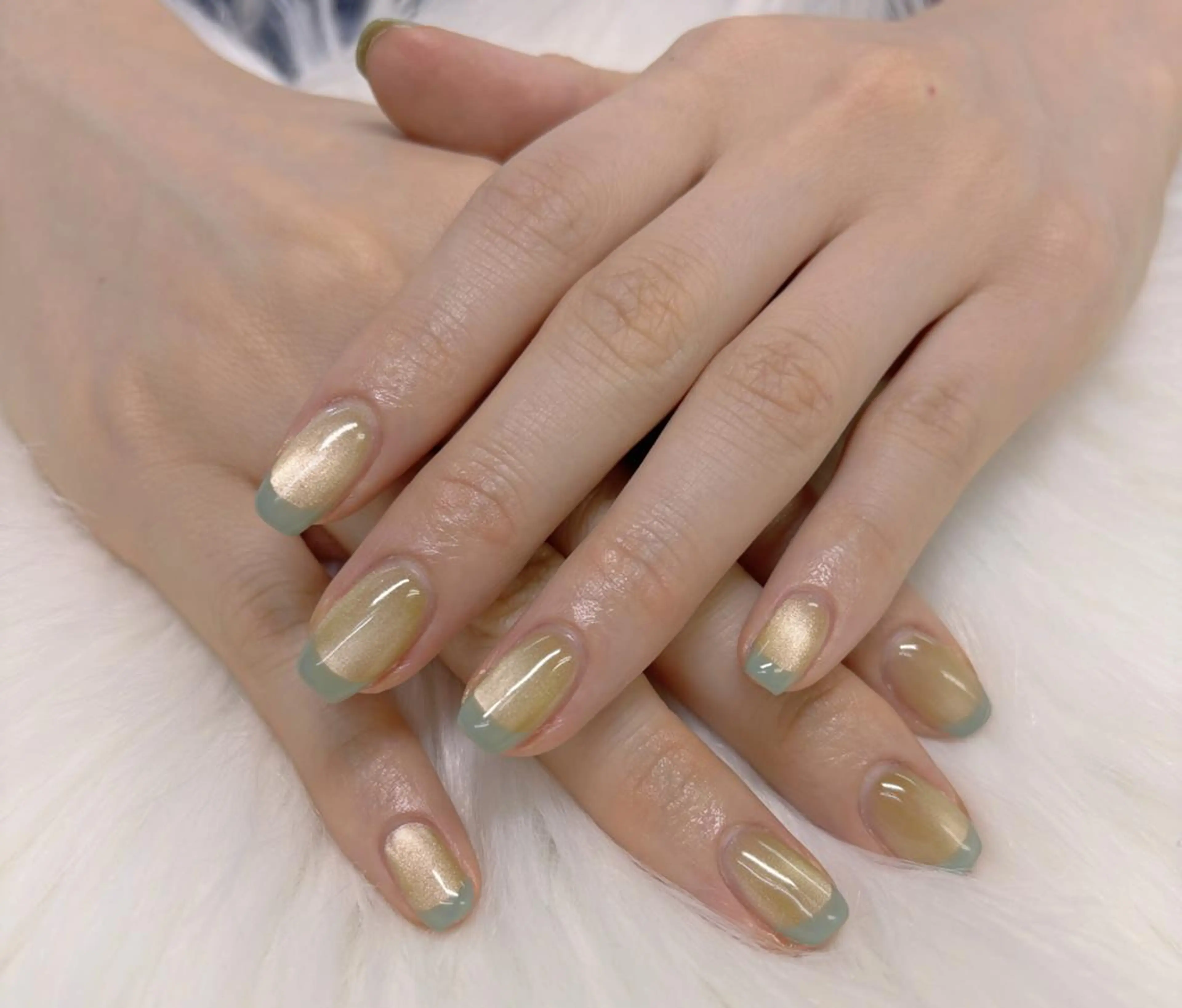 ネイル オーロラネイル チークネイル 長さ出し フットネイル フレンチネイル ハンドネイル リラネイル すみれのネイルデザイン