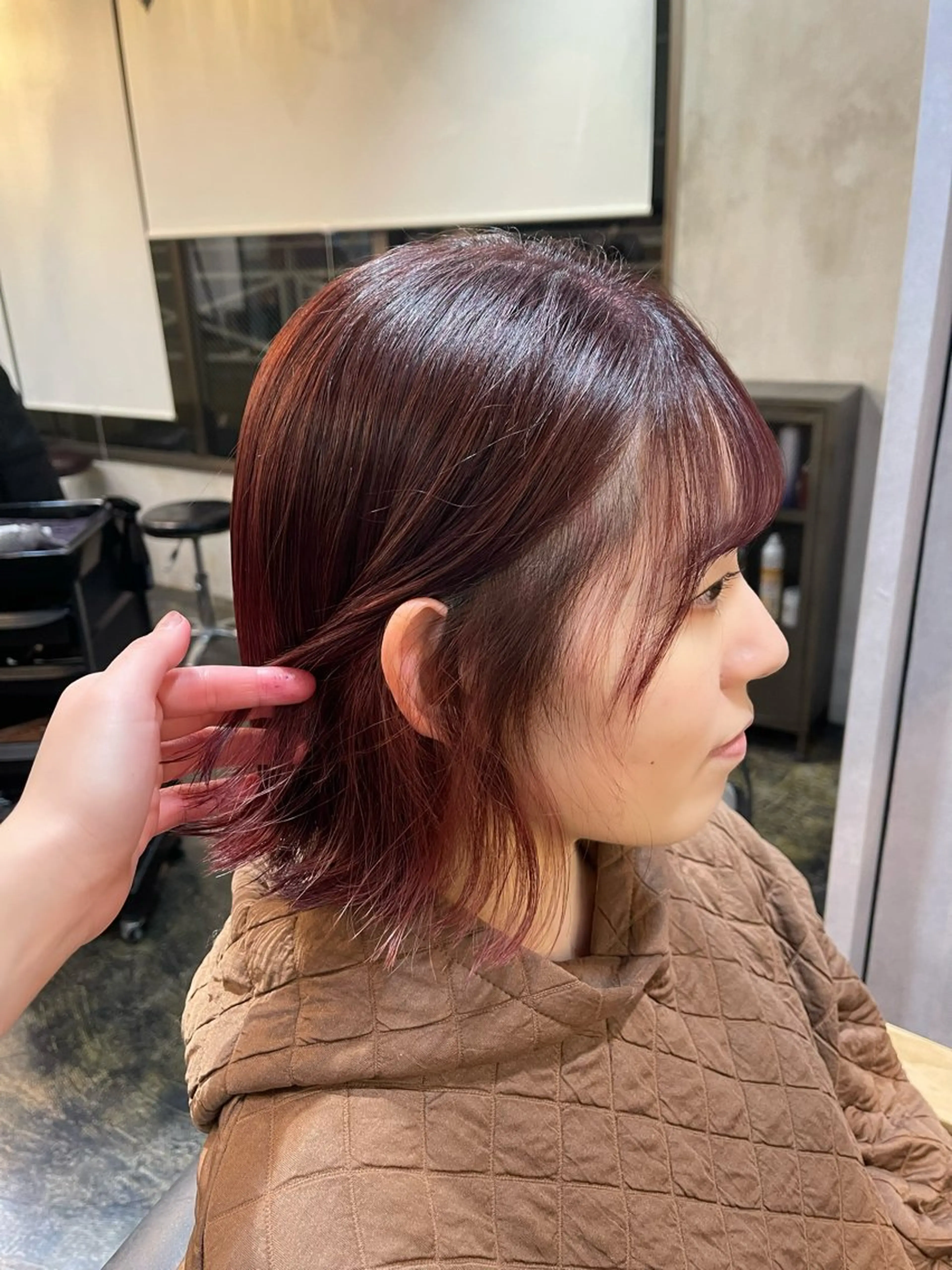 ショート Colore（コローレ）所属・顔タイプ/ダブルカラ ー/りりかのヘアスタイル