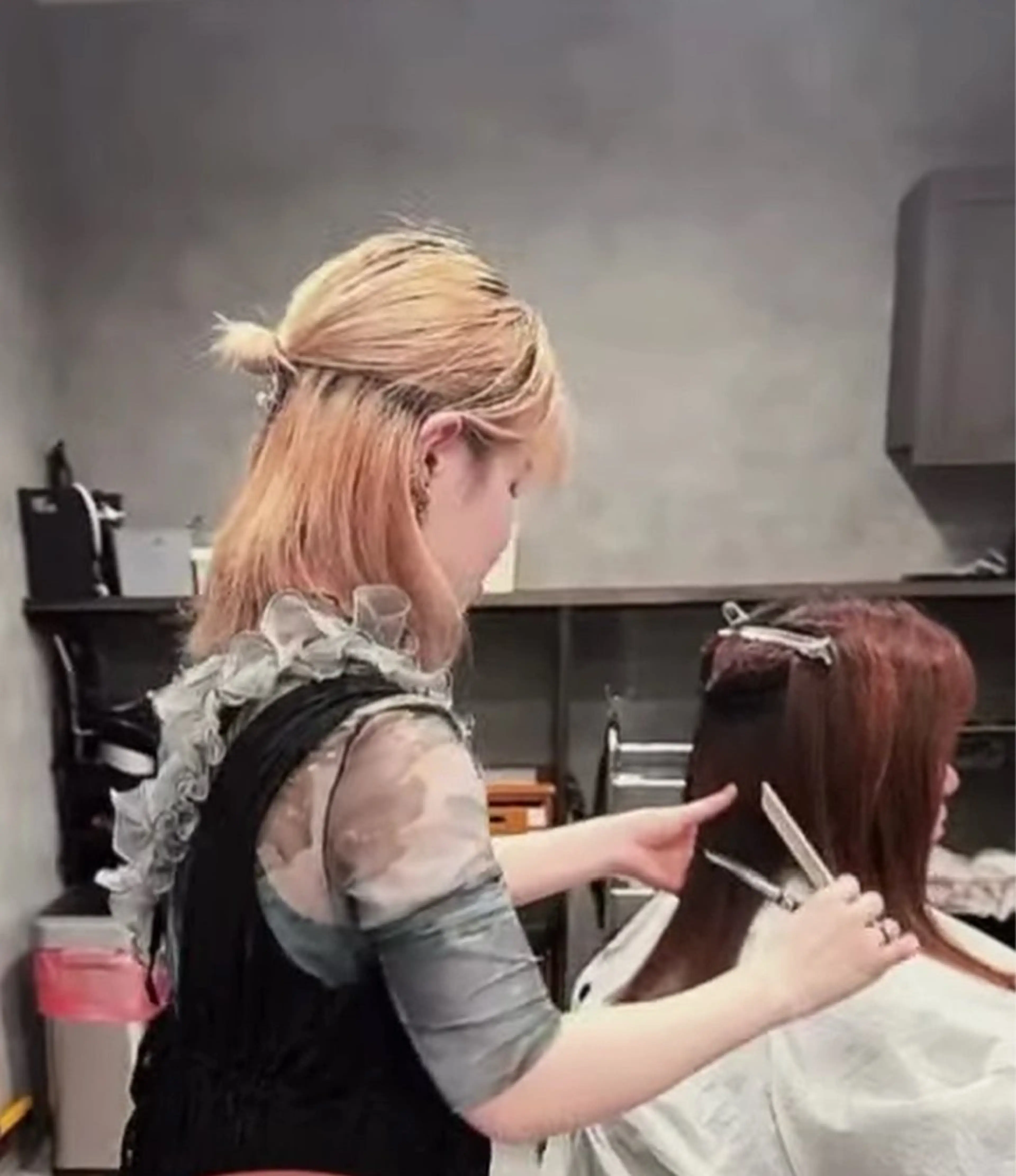 セミロング 白髪ケア  BAUM まやのヘアスタイル