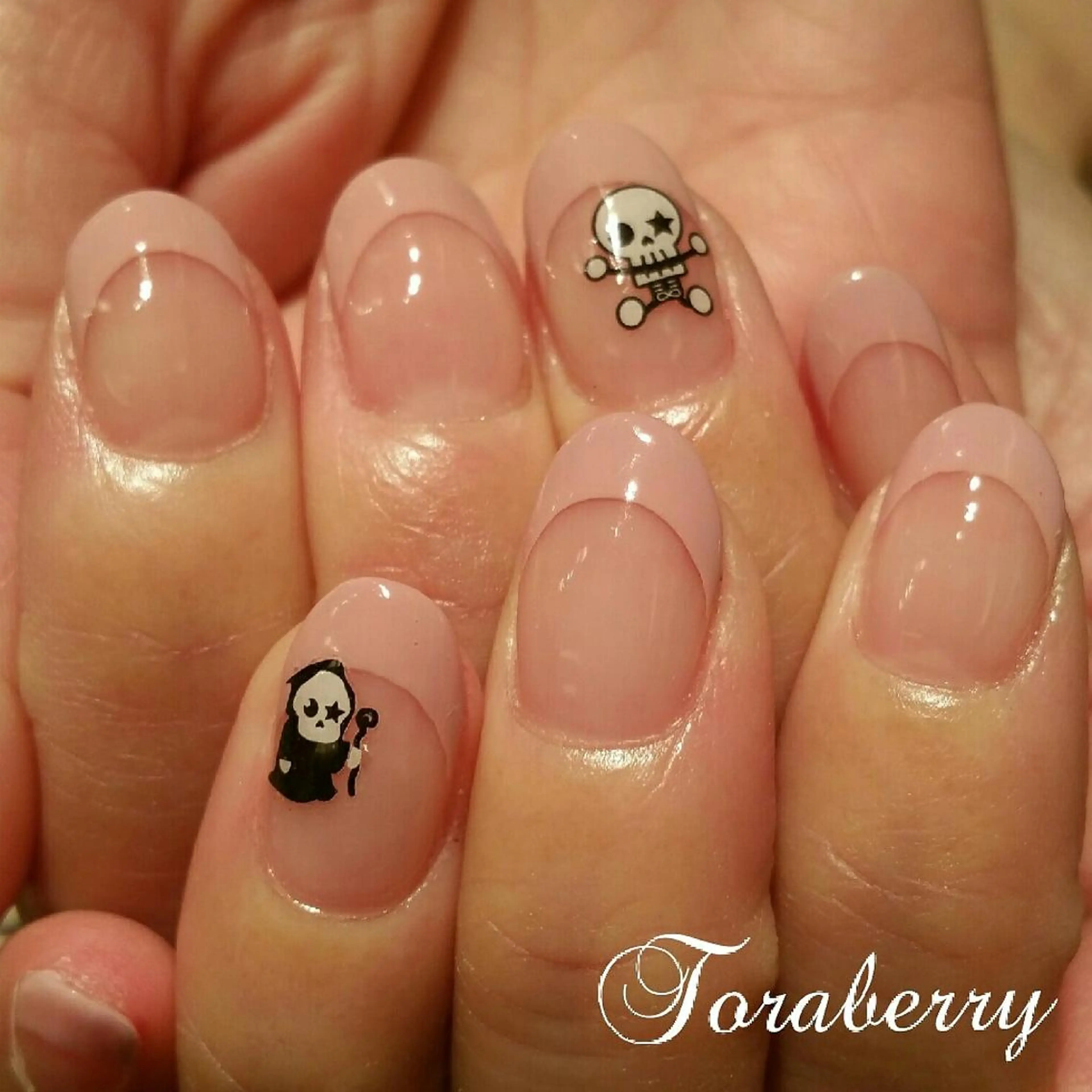 ネイル ハロウィン シンプルネイル ネイリスト なつみのネイルデザイン