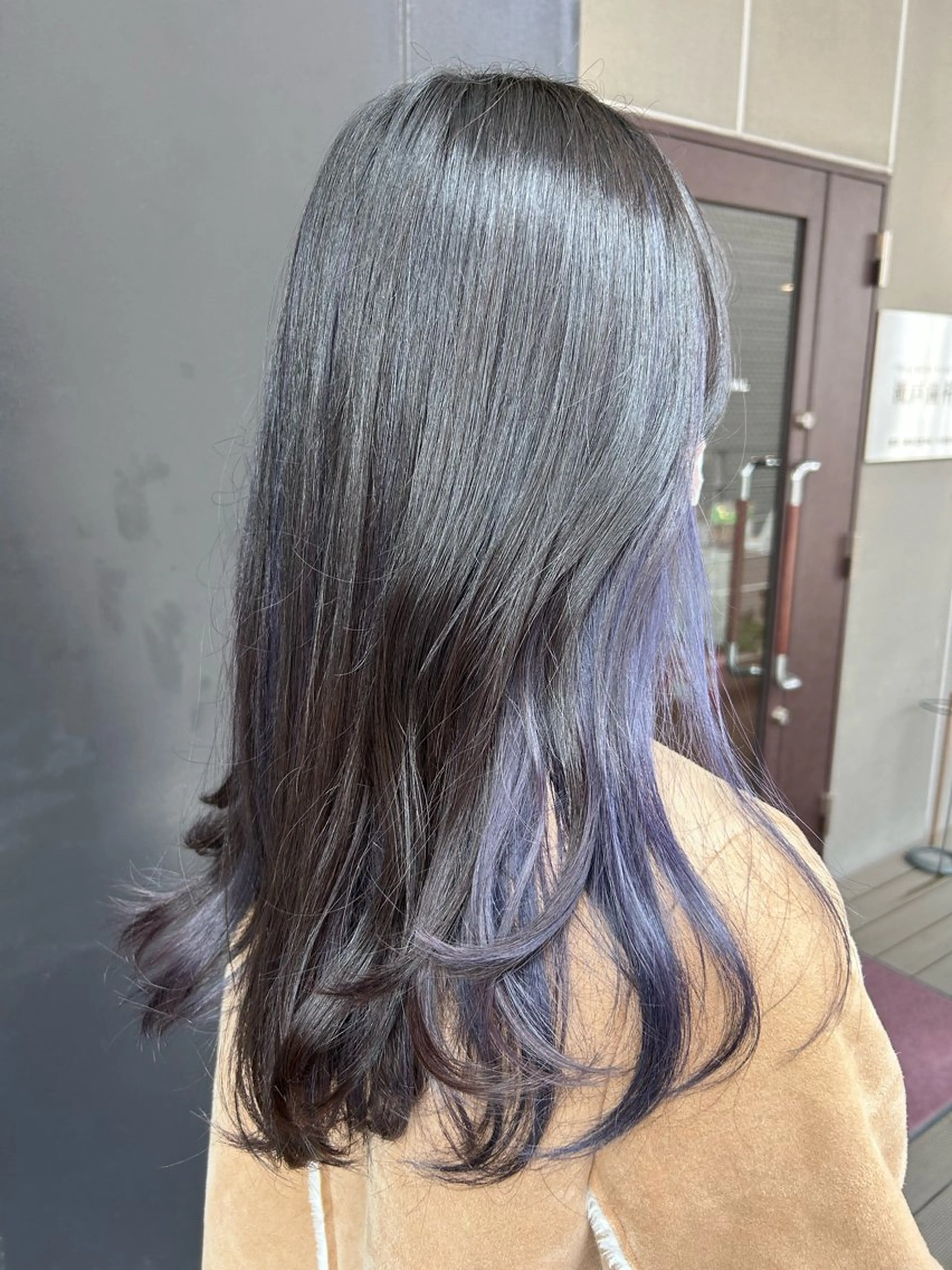 ロング ヘアカラー 🦋髪質改善🦋 眞井琴美のヘアスタイル