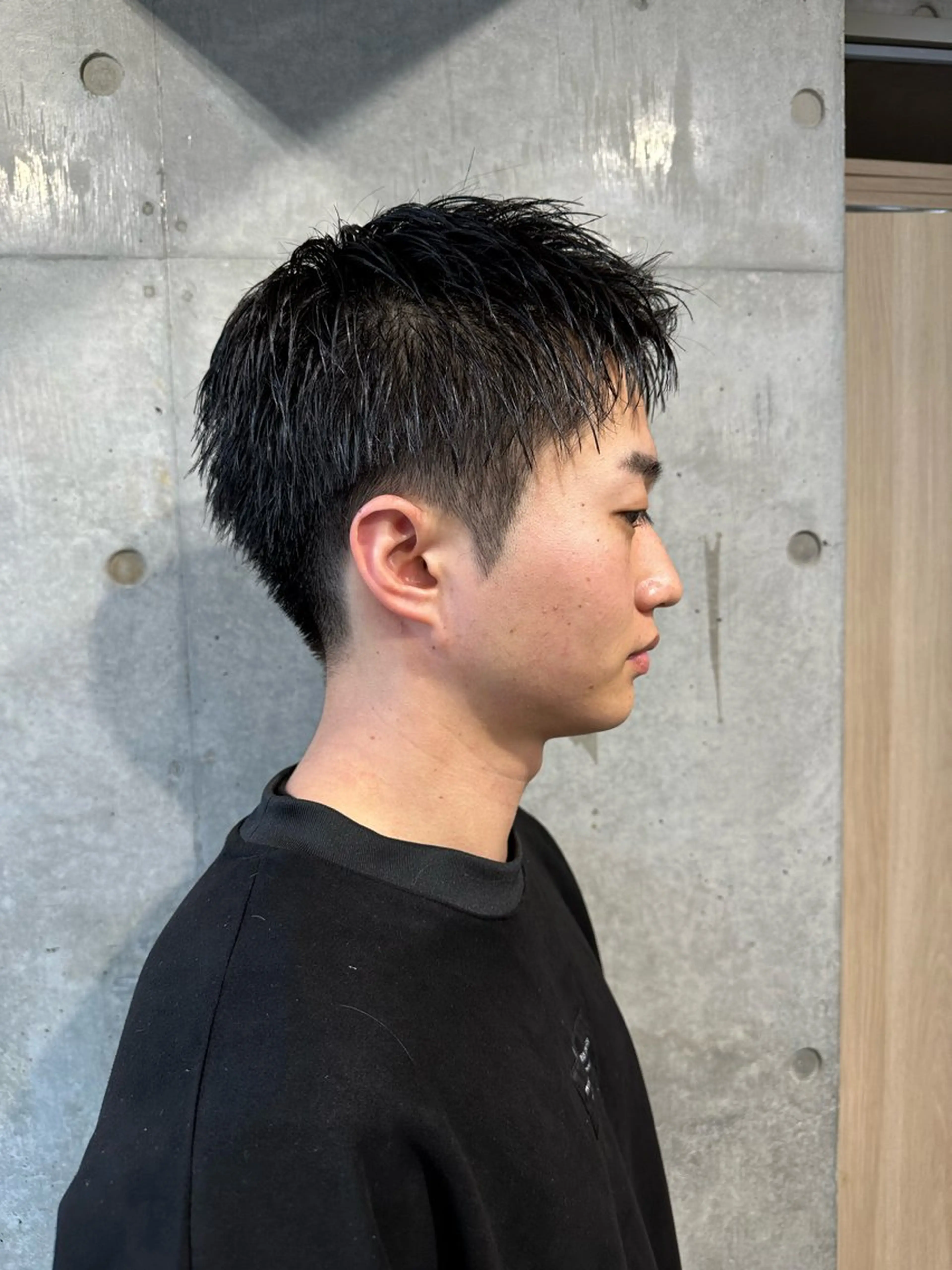 カラー メンズ メンズブリーチ メンズハイトーン メンズインナーカラー メンズ韓国風 メンズウルフカット fullbloom hair&spa所属・DAIKIベージュ 🍂レイヤーカットのヘアスタイル