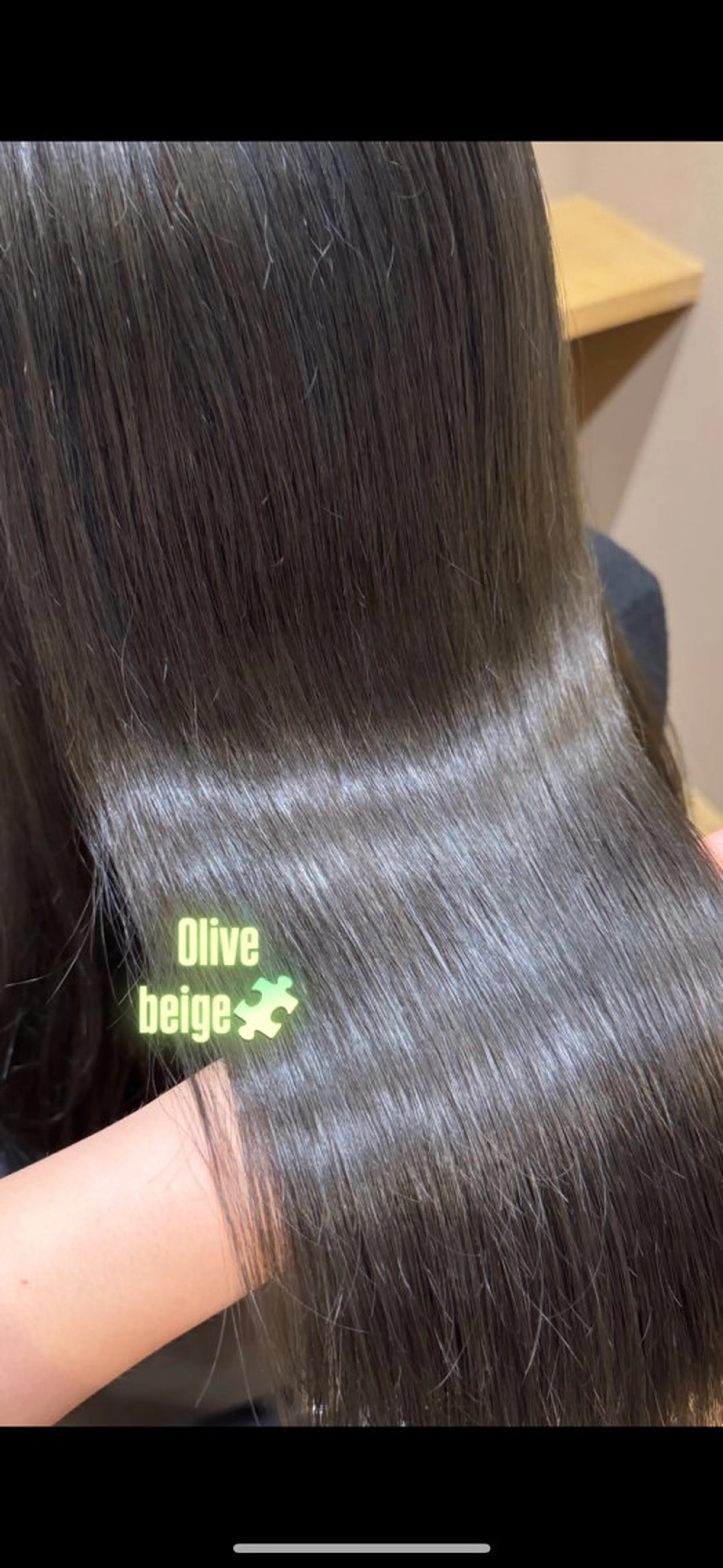 ロング カラー hina 🛋️ブリーチカラーのヘアスタイル