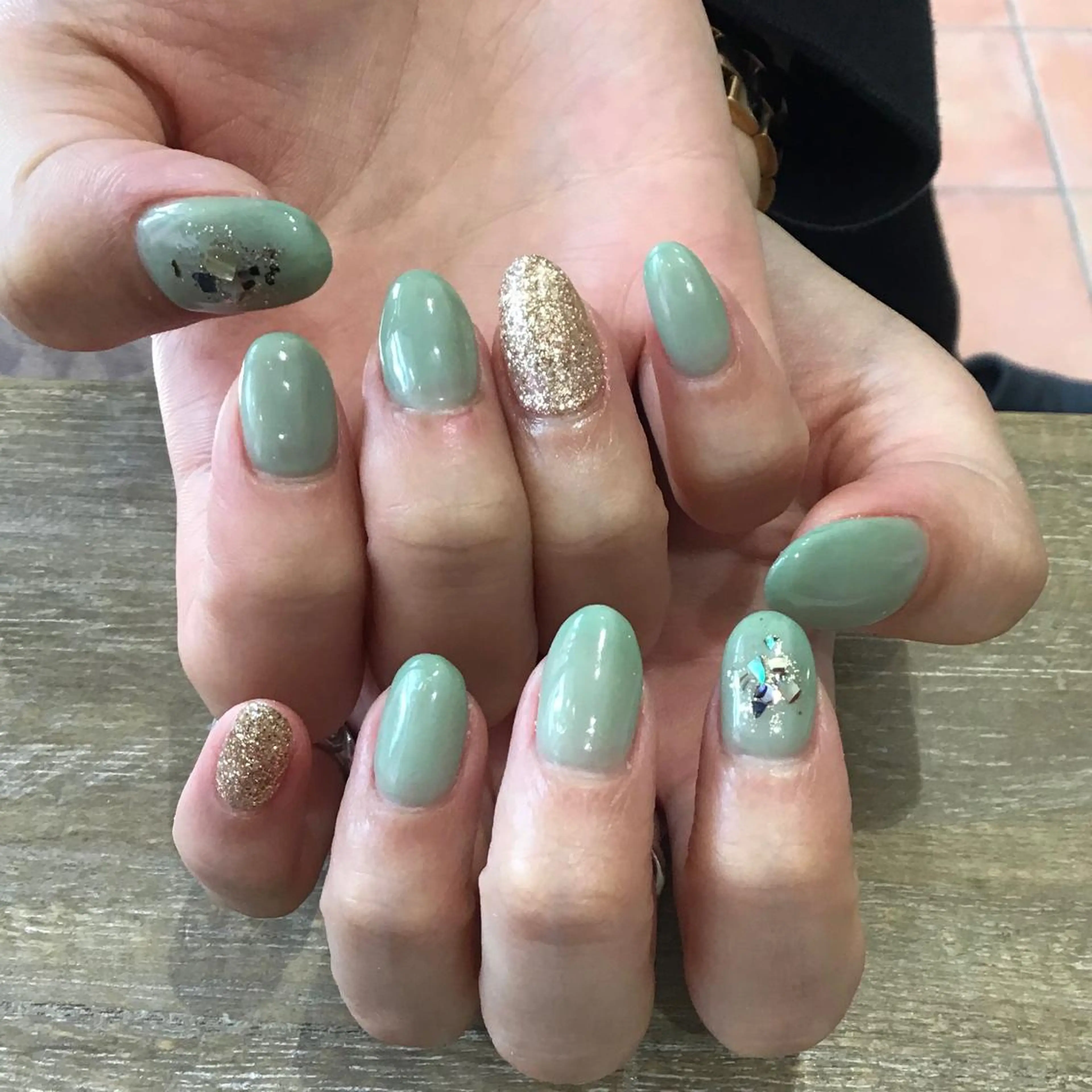 ネイル Nest 三田のマツエク・マツパデザイン