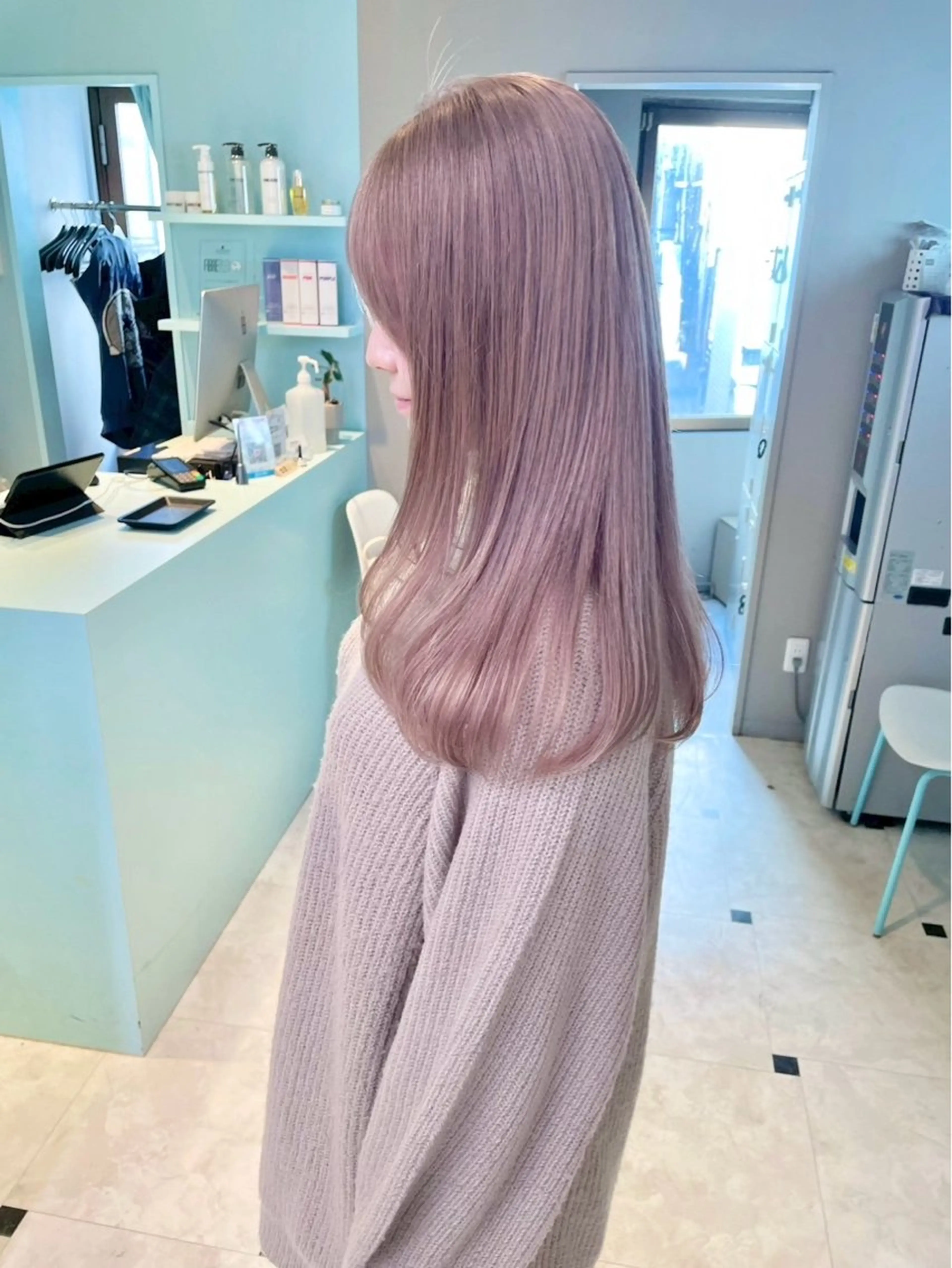 ロング カラー ハイトーン/韓国 レイヤー/るか🎀のヘアスタイル