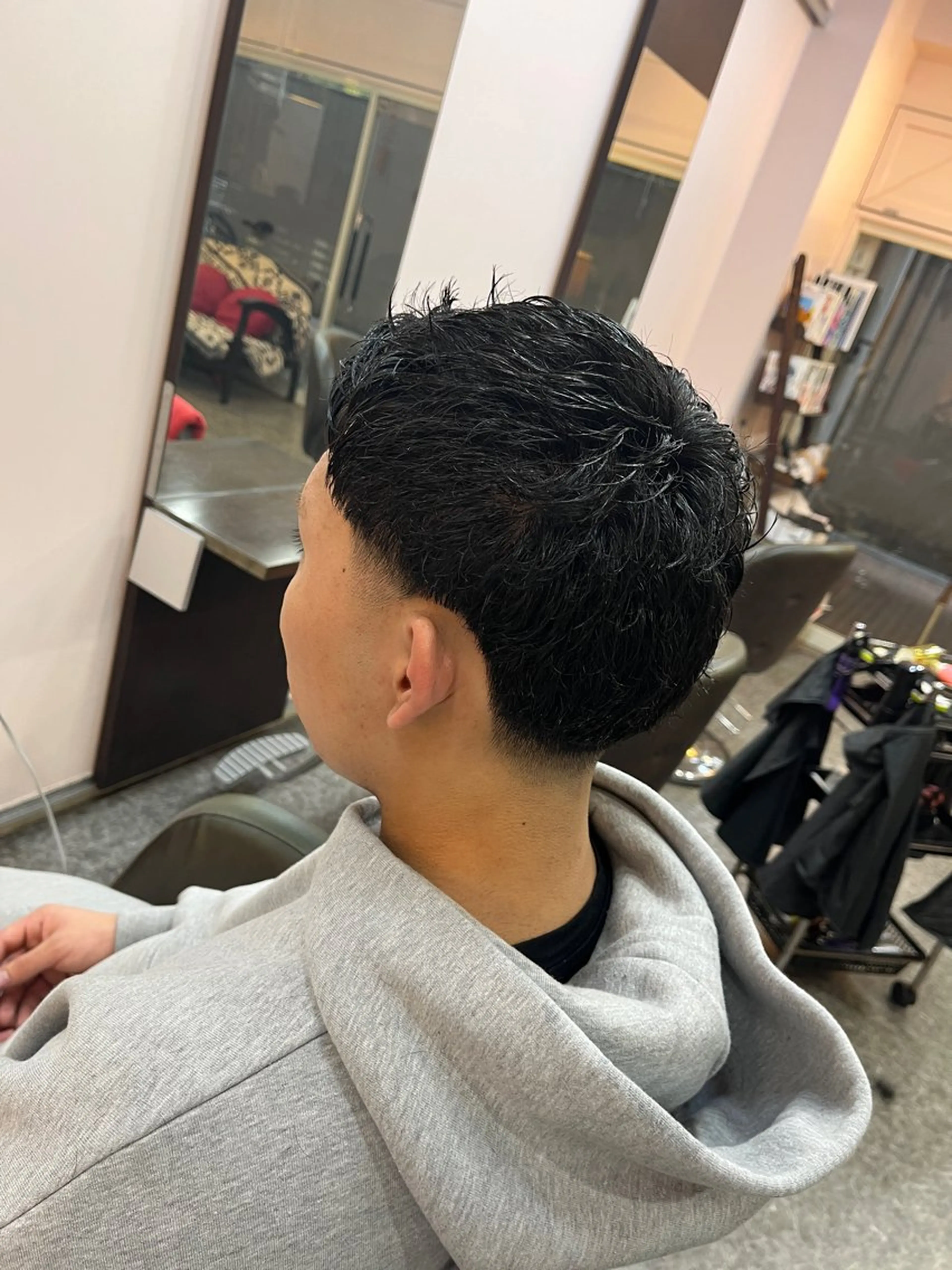 ミディアム パーマ CuMARi所属・🌈福本 裕也🌈のヘアスタイル