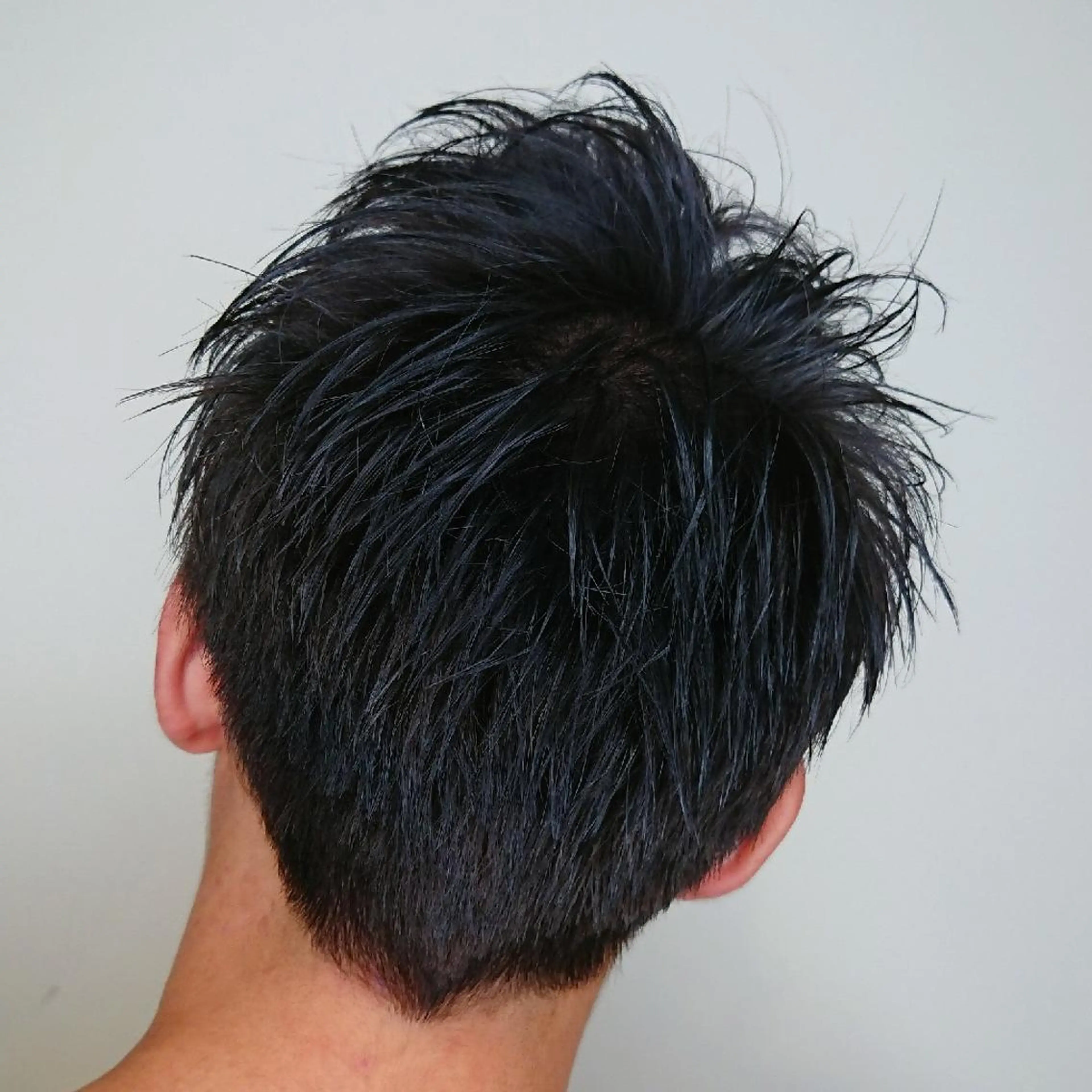 メンズ ブリーチ/ヘアケア/ 艶髪/イギチハルのヘアスタイル