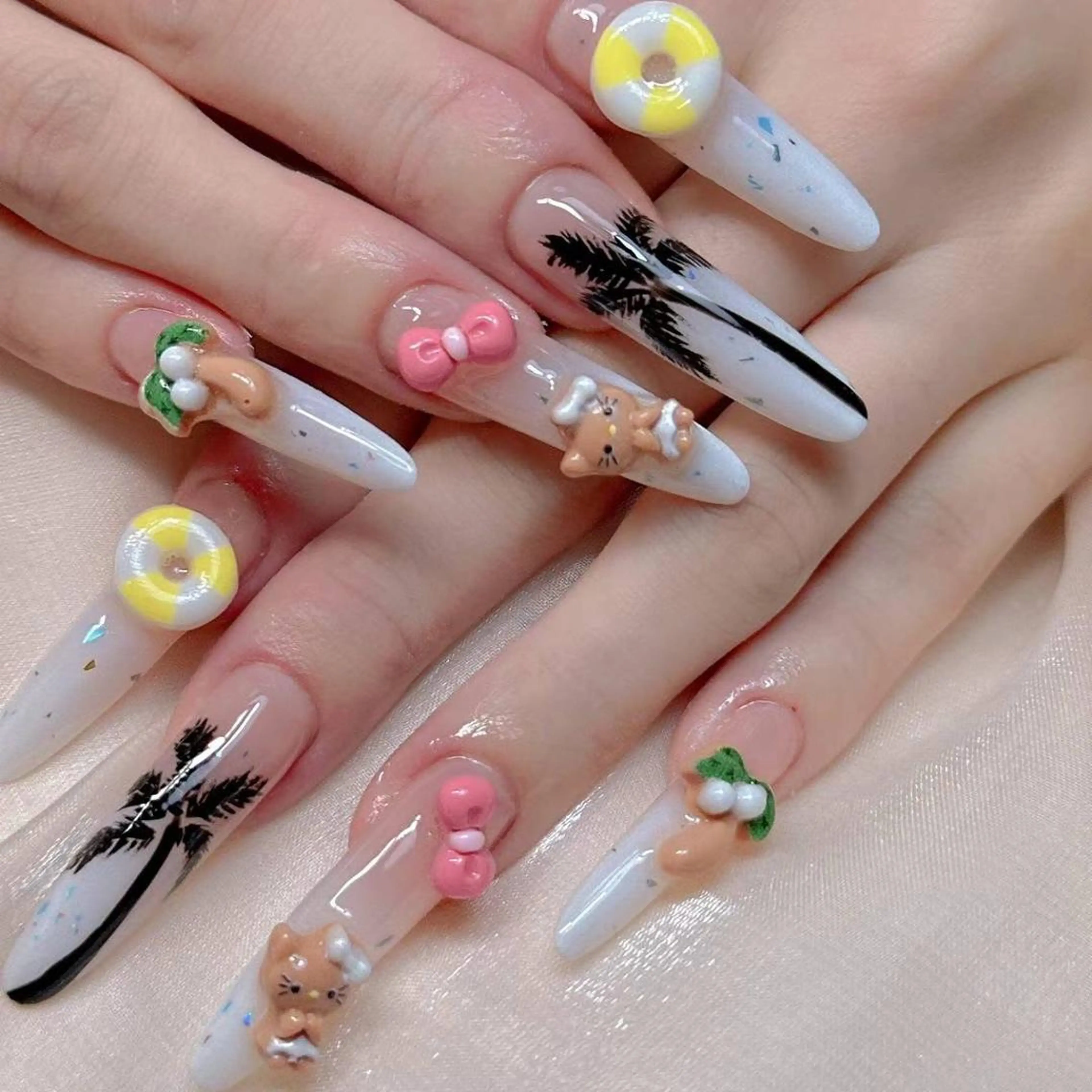 ネイル 畠山 ゆいのネイルデザイン