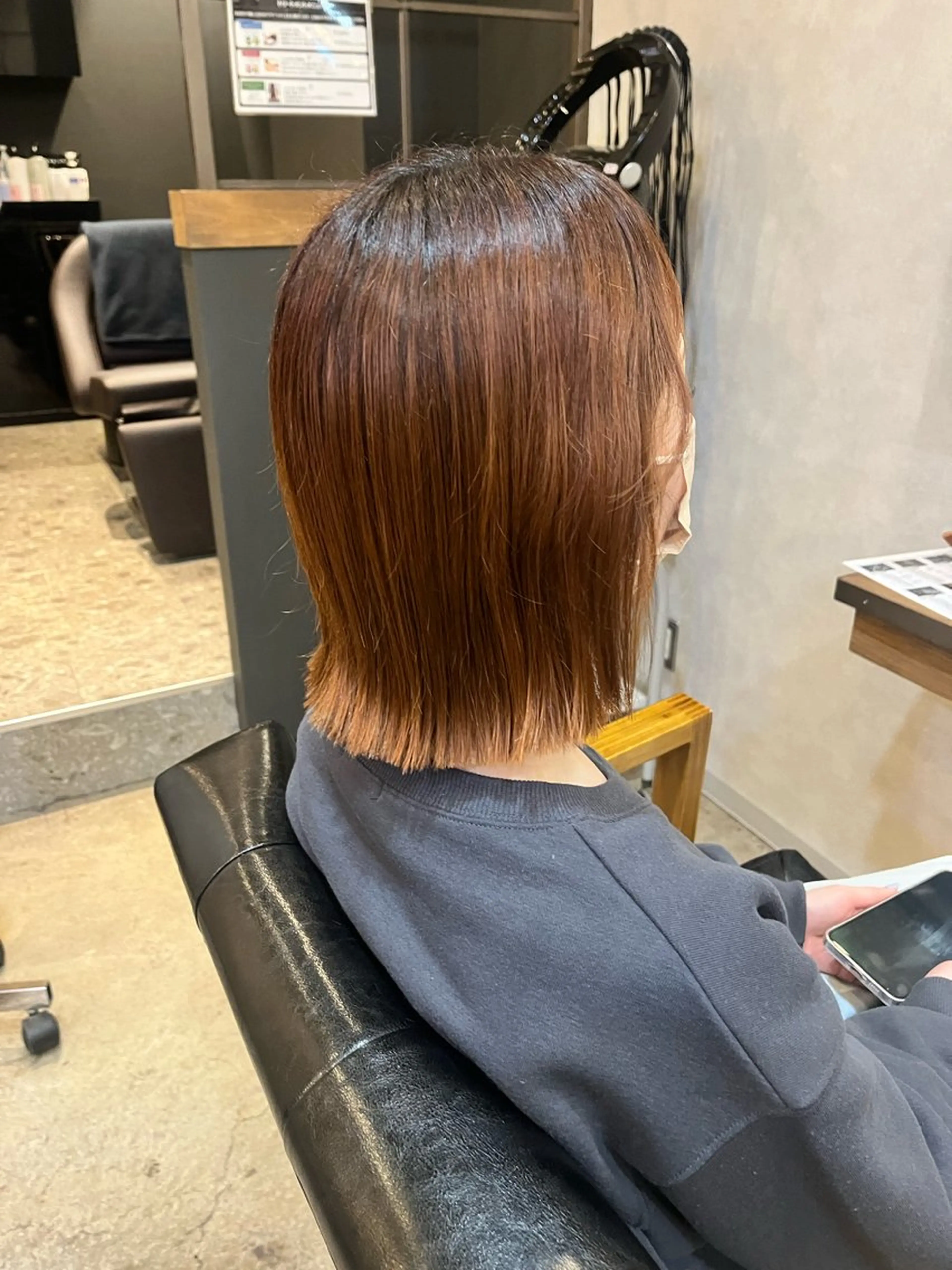 ミディアム カット 縮毛矯正 小堀 いぶきのヘアスタイル