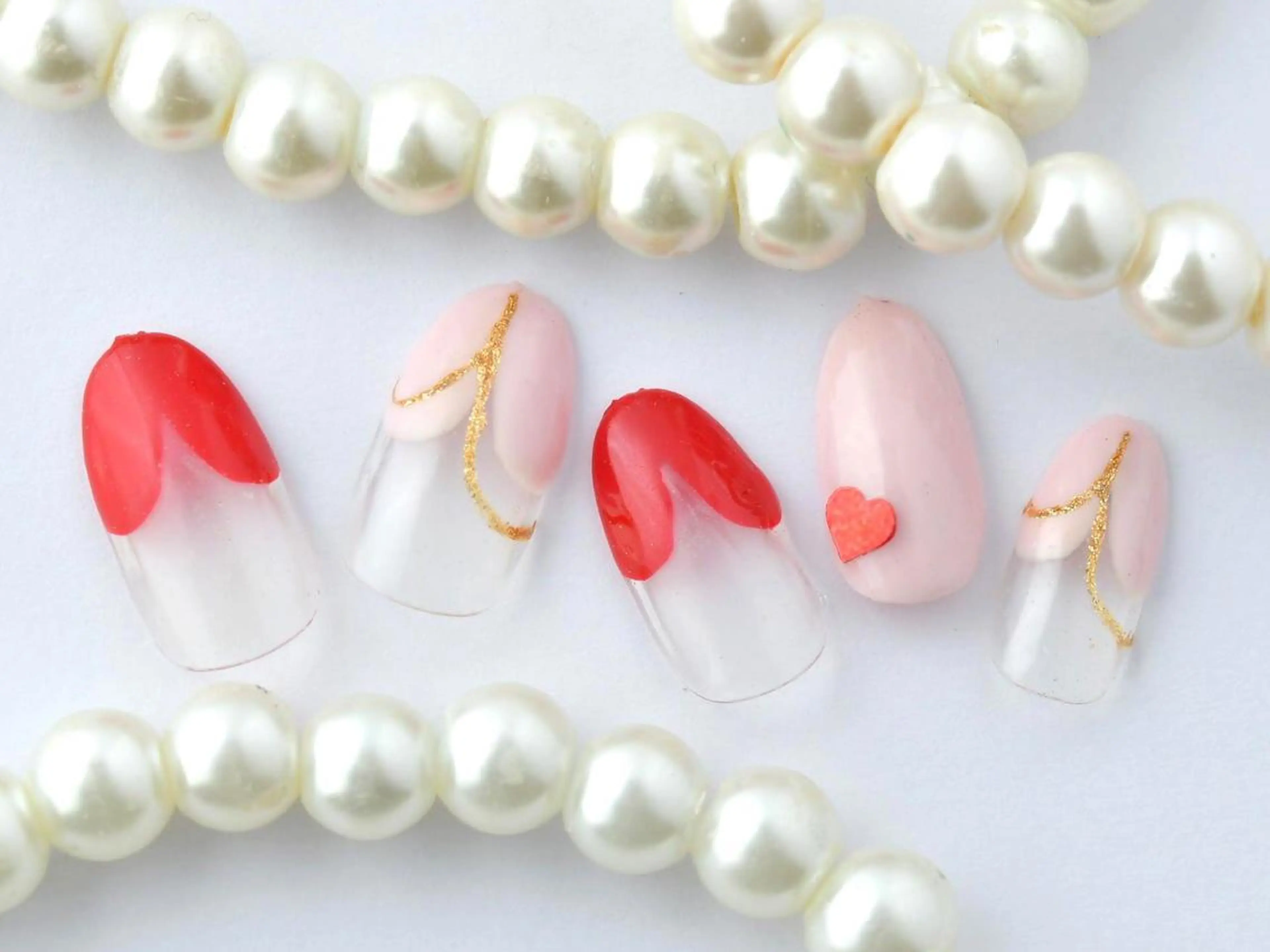 ネイル tiarynail K Kのネイルデザイン