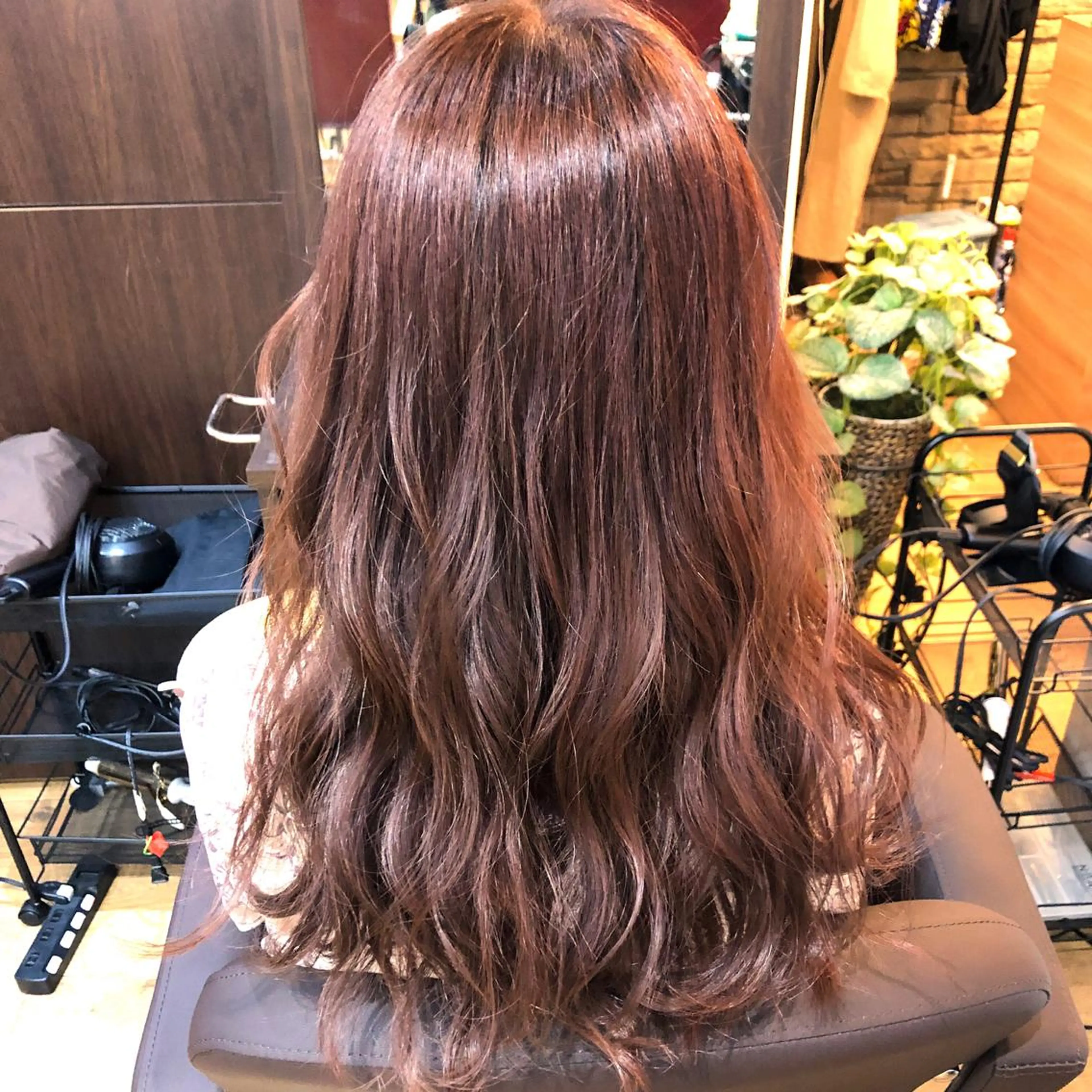カラー ish by fan .代表✂️木谷宏夢のヘアスタイル
