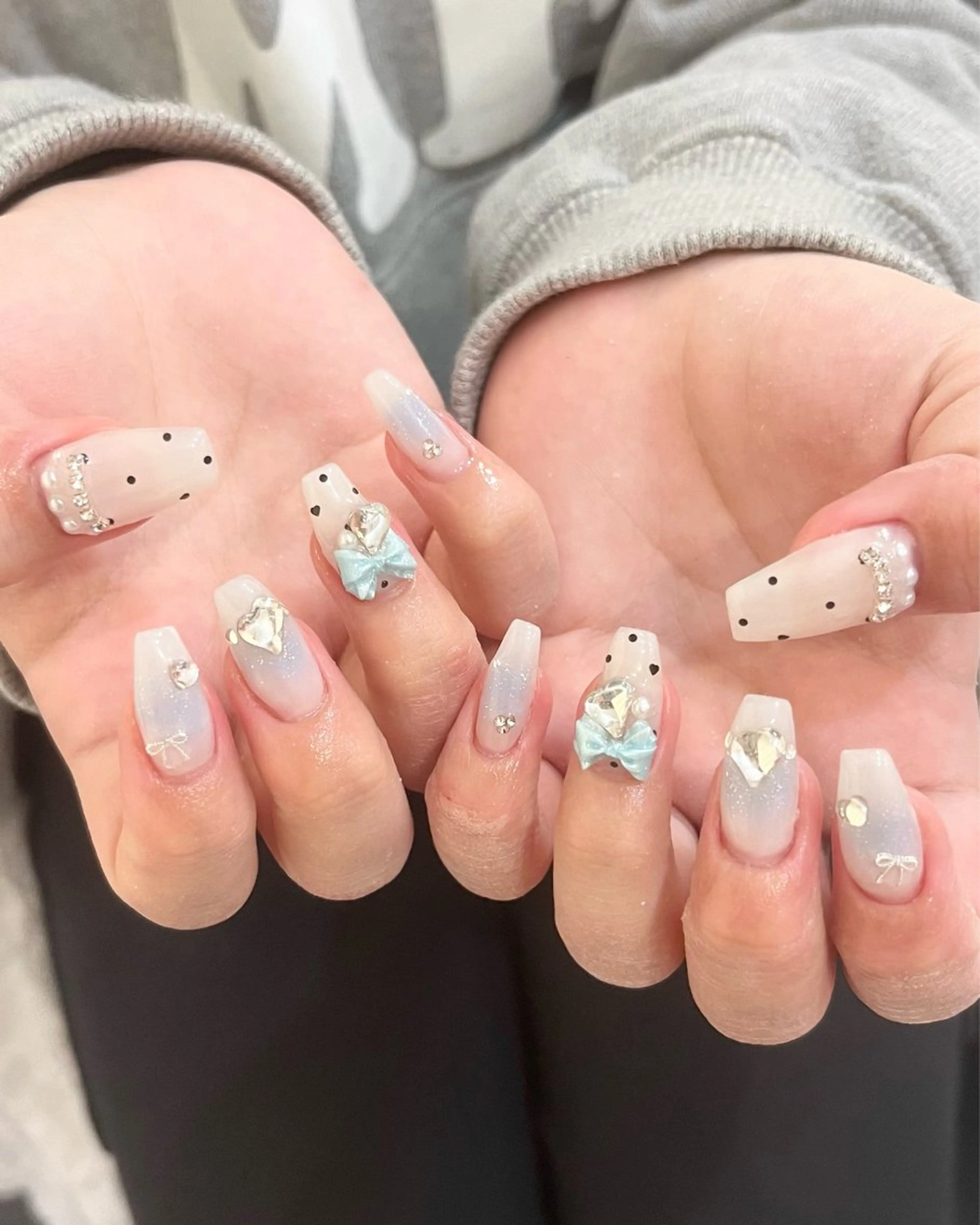 ネイル SALON ELVI.所属・SALON ELVI.のネイルデザイン