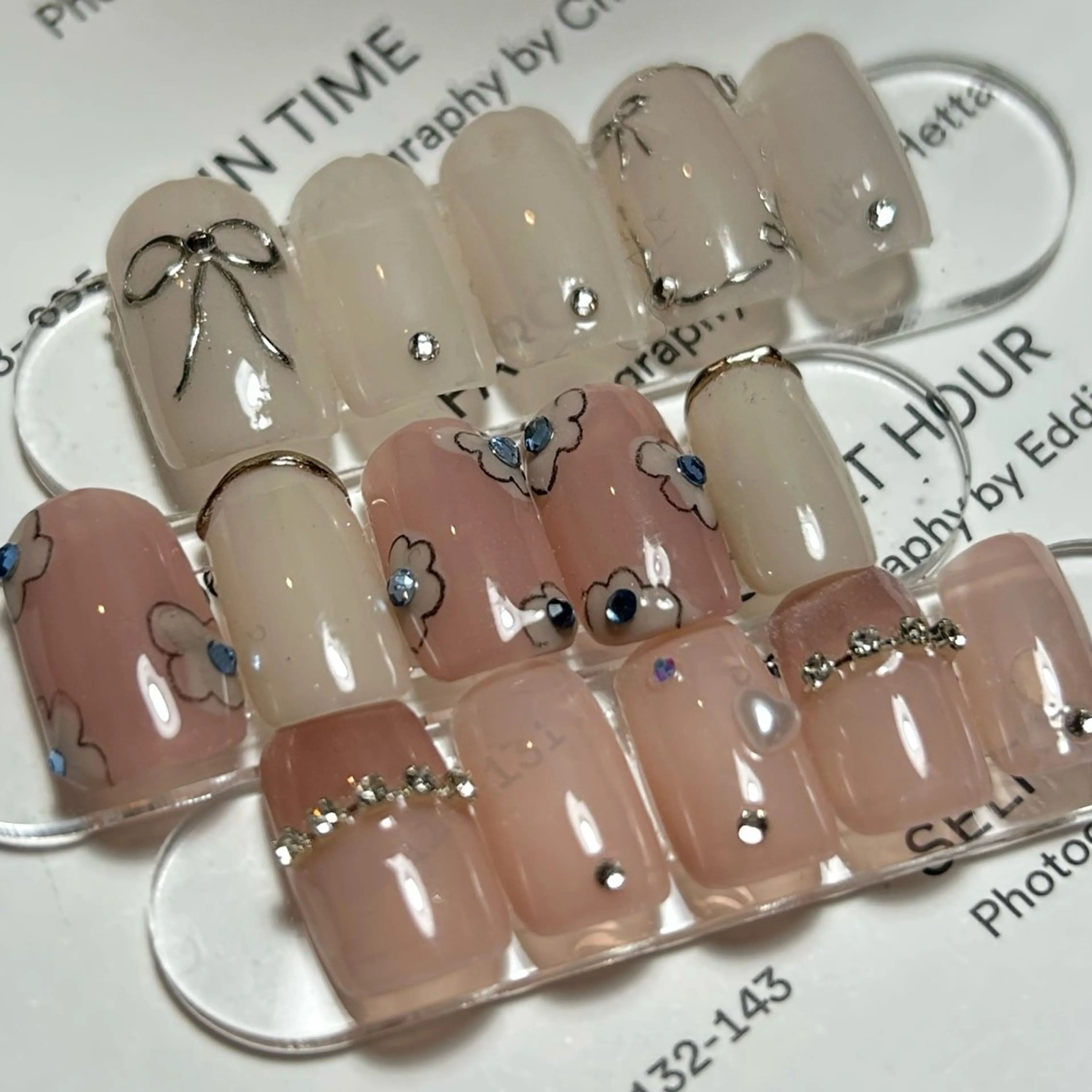 ネイル ブルー フットネイル ジェルネイル キラキラネイル 韓国ネイル RooM -produce by maynail-所属・RooM -mizuki-のネイルデザイン