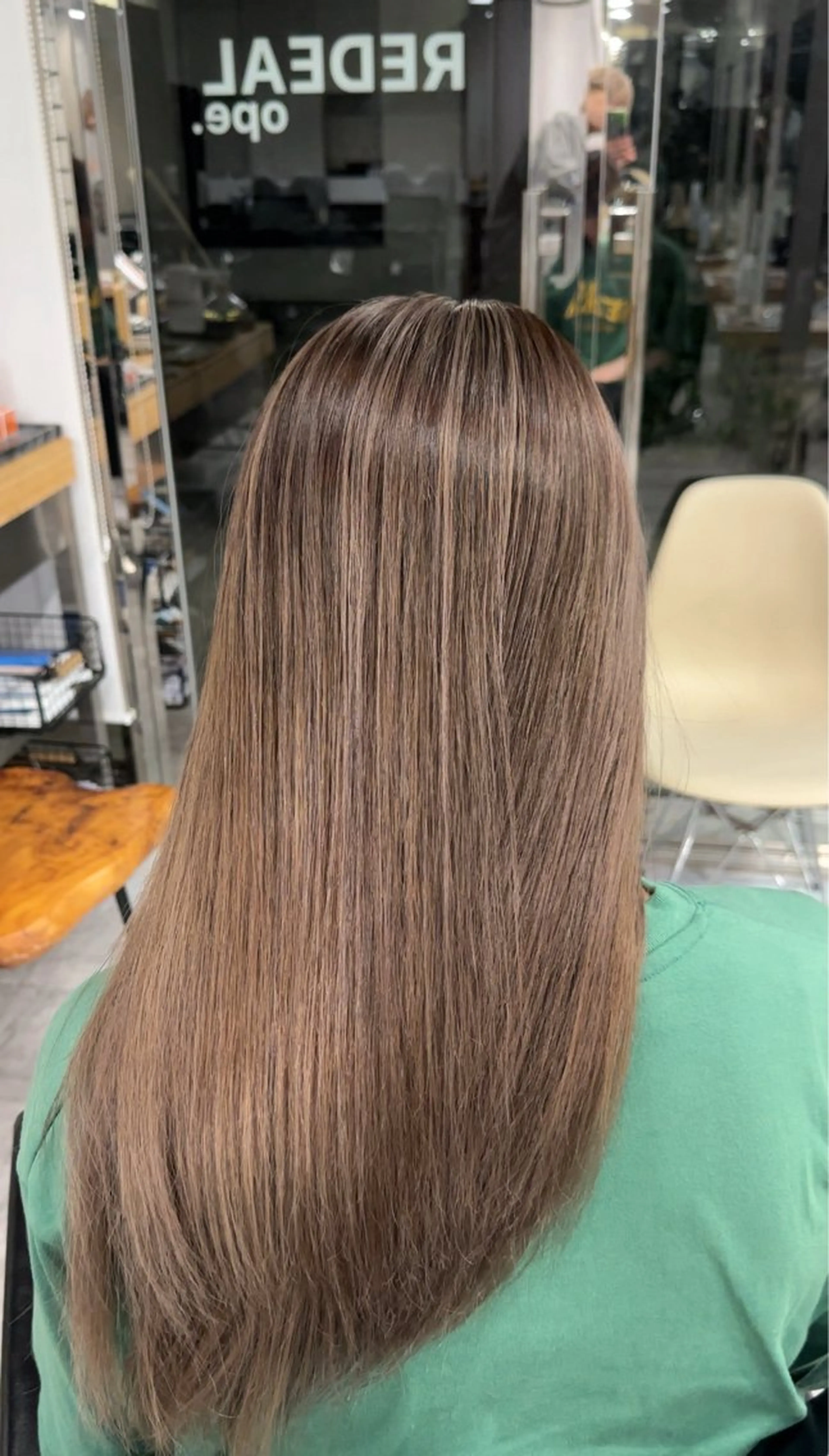 ロング カラー バレイヤージュ ベージュカラー レイヤーカット りょうへい/ 全頭ブリーチ/渋谷のヘアスタイル