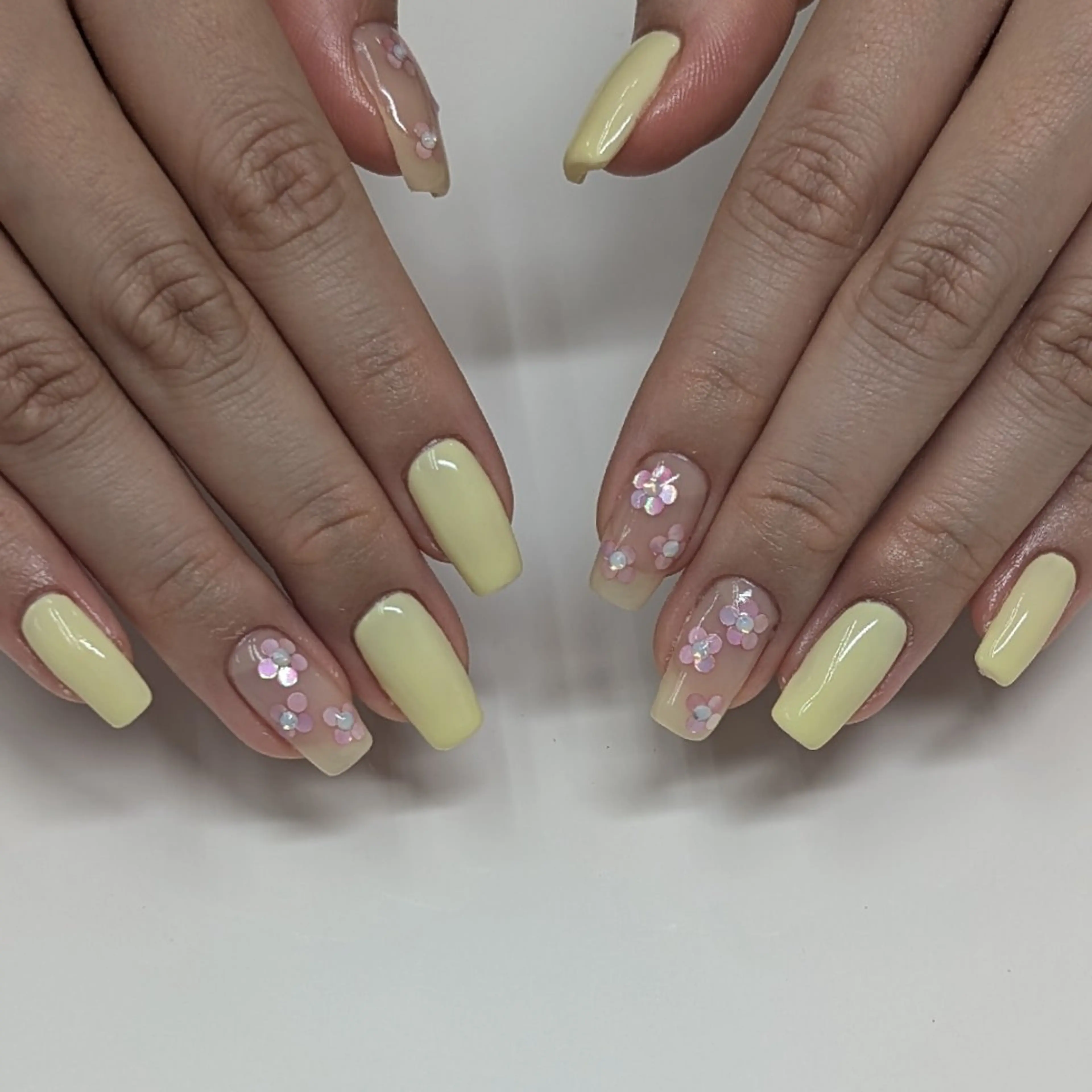 ネイル 春ネイル ハンドネイル ネイルサロン Amie　〜アミ〜所属・ᑎᗩIᒪ｜ᗰIᗰI｜ _५✍️Satou.のネイルデザイン