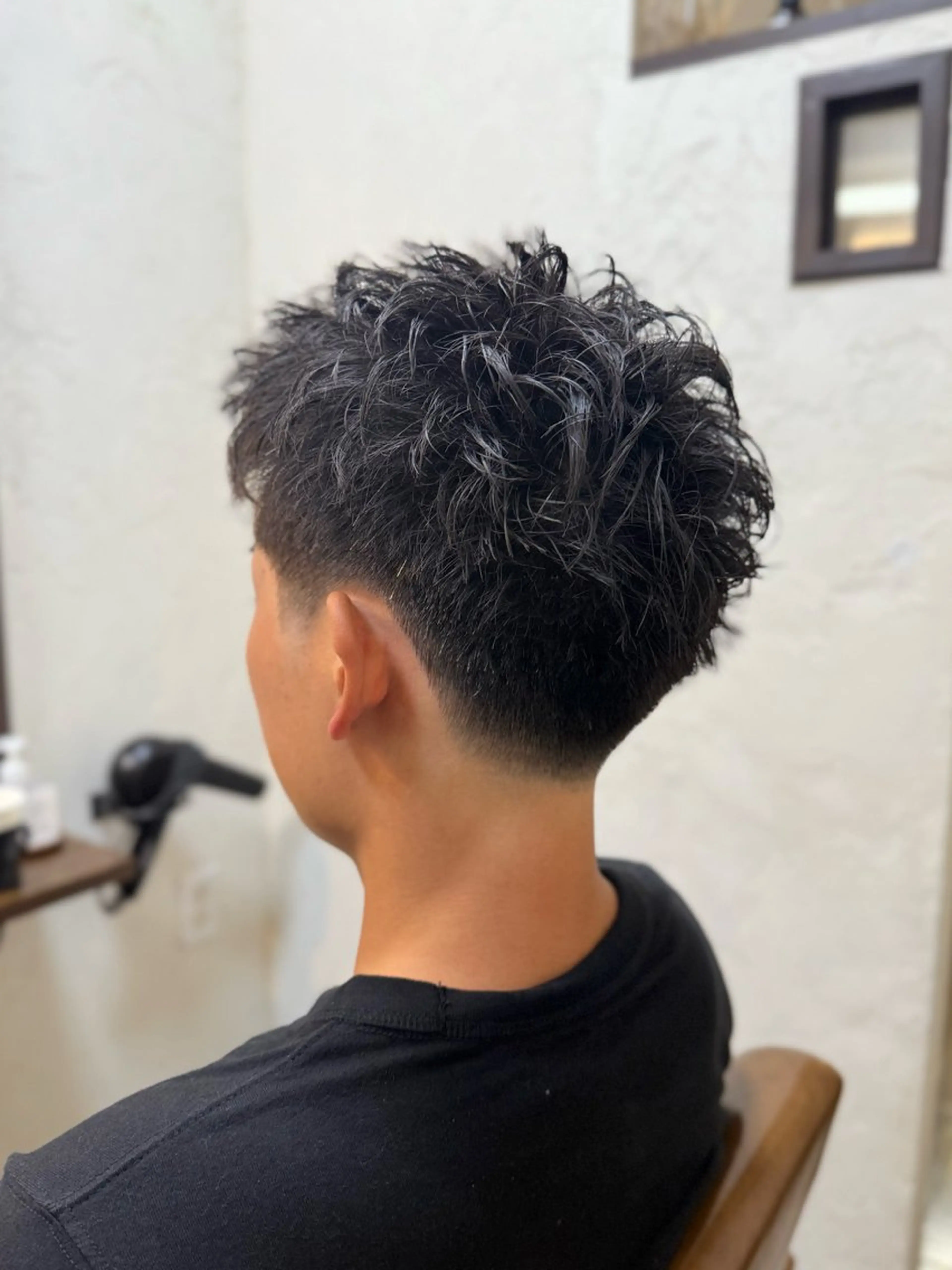 ショート パーマ メンズ メンズ/スパイキー ショート/isseyのヘアスタイル