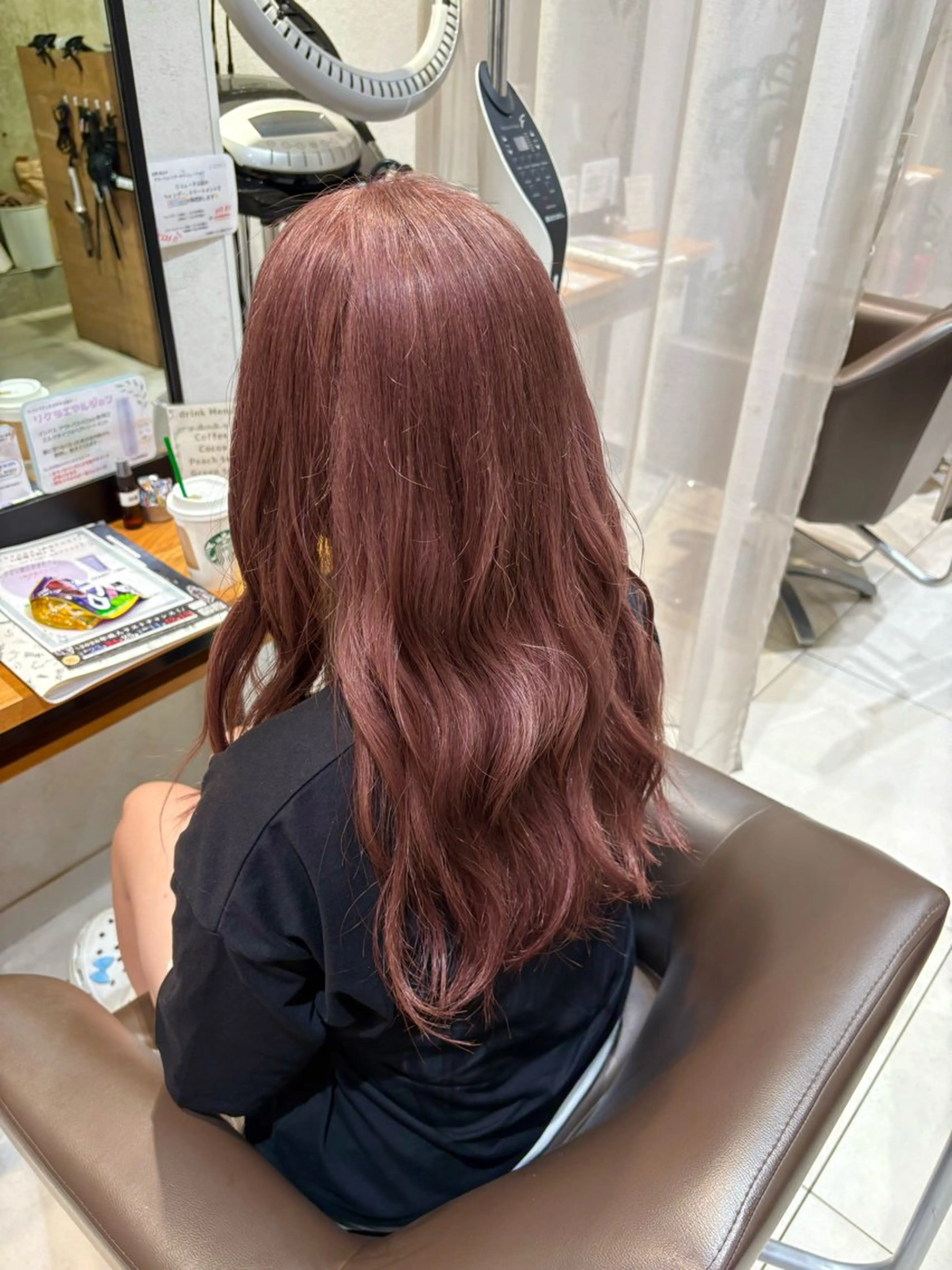 ロング ヘアカラー トリートメント ハルカ/暖色カラー/ ブリーチカラーのヘアスタイル