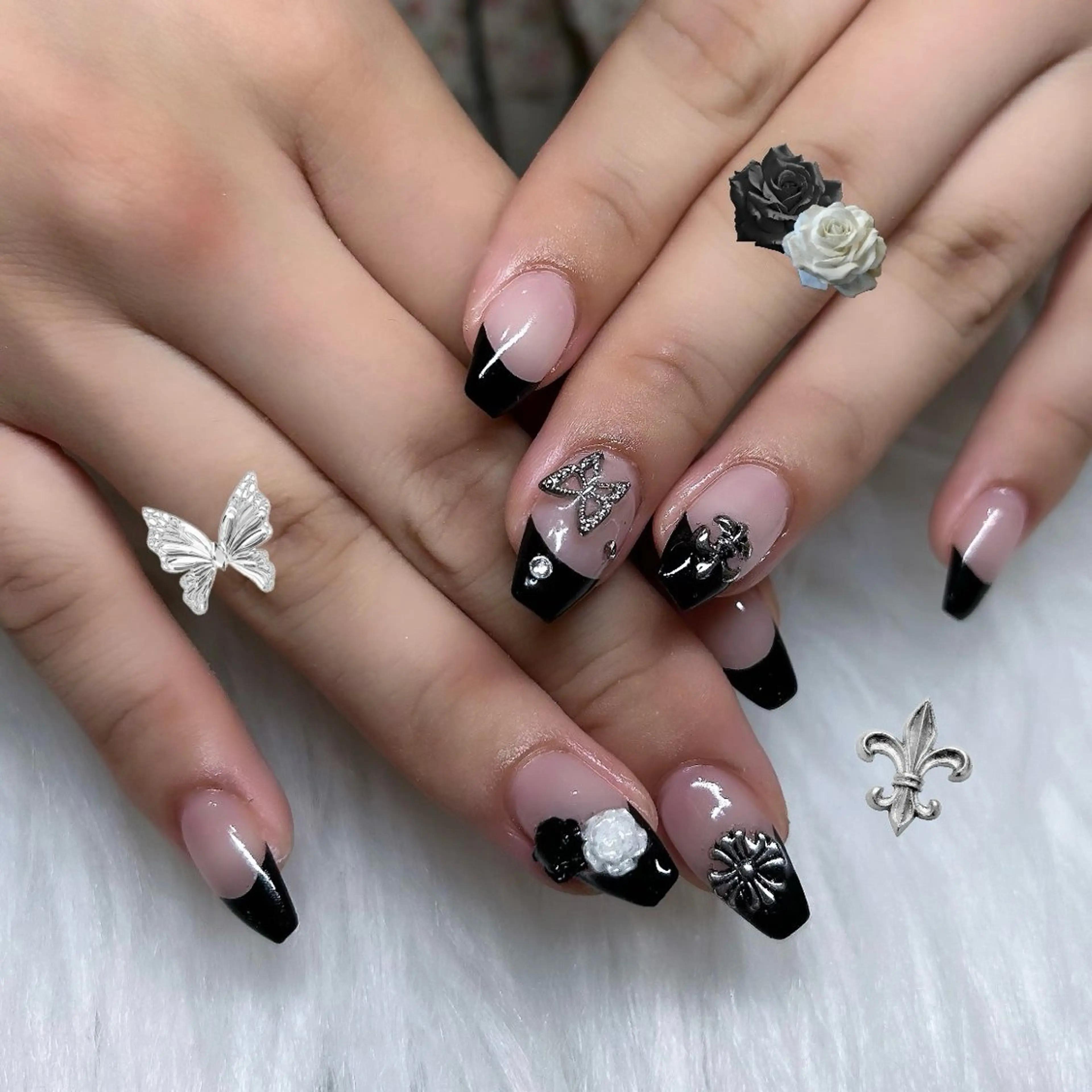 ネイル ハンドネイル 🤍Earth笛吹 𝑴𝒂𝒏𝒂🤍のネイルデザイン