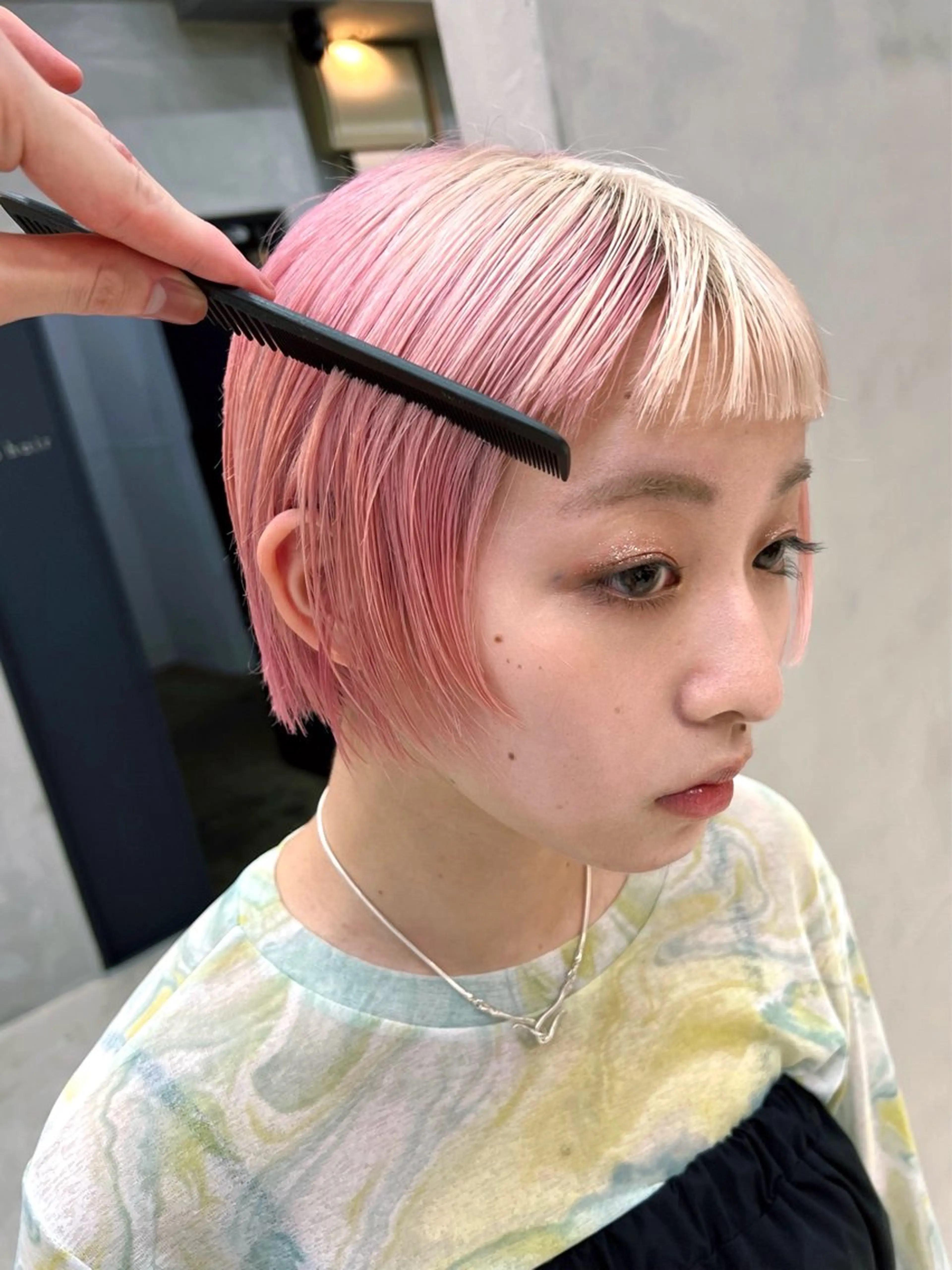 ショート カラー ピンクカラー ショートヘア カット ヘアカラー トリートメント デザイン/レイヤー Kaito🐩/栄のヘアスタイル