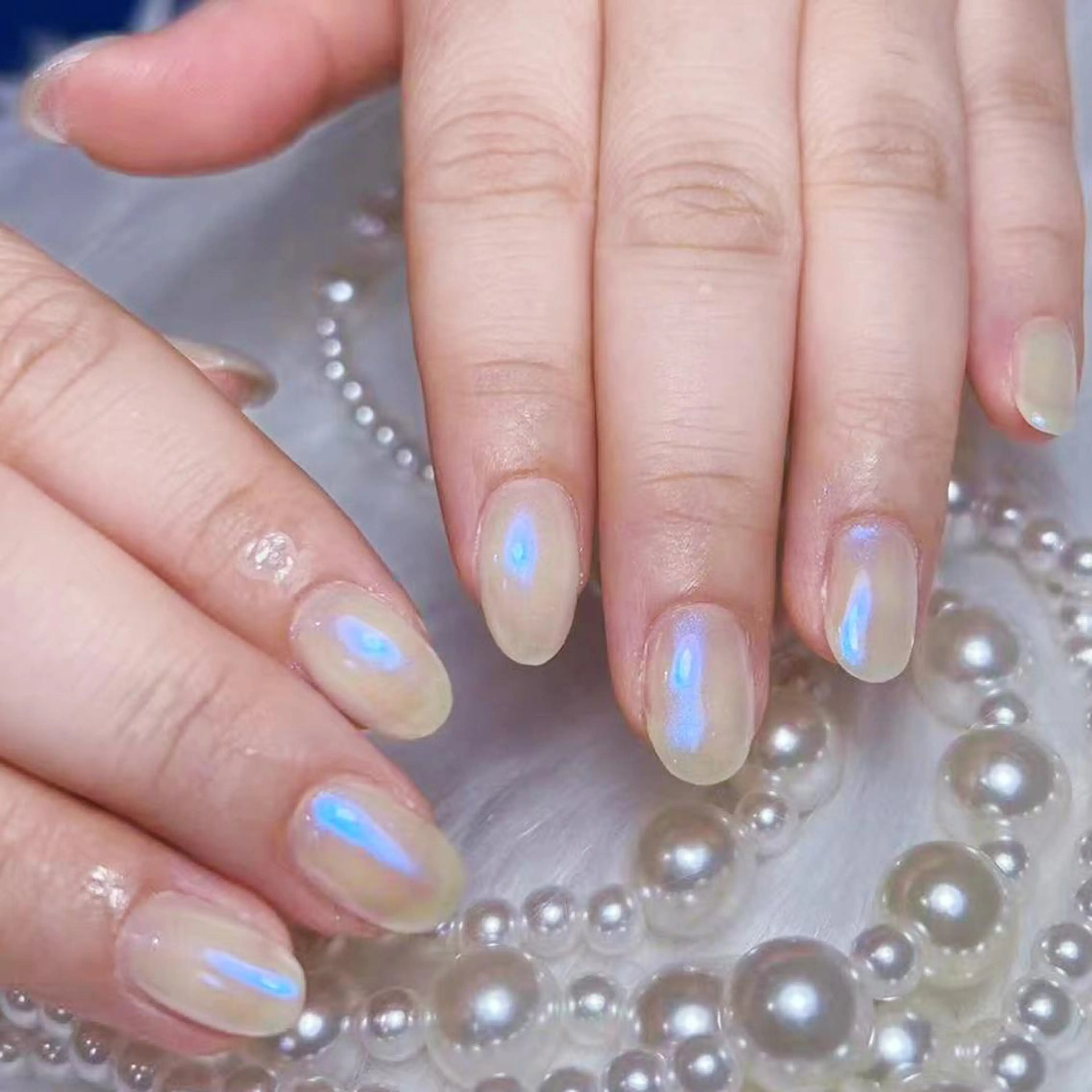 ネイル アートネイル オーロラネイル ガーリー キラキラネイル 韓国ネイル ハンドネイル DIANMOND NAIL🌸のネイルデザイン